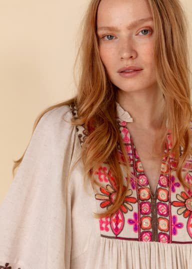 CELINE Kort brodert kjole - Rosa 2 - Indiska