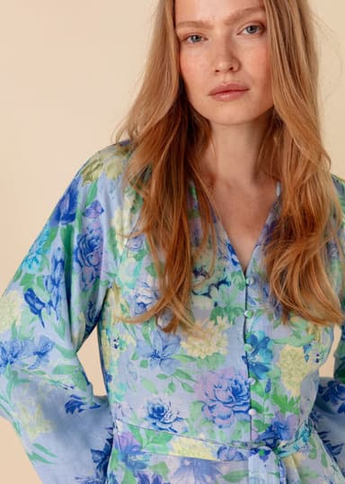 CORINE Langermet blomstret kjole - Blå 2 - Indiska