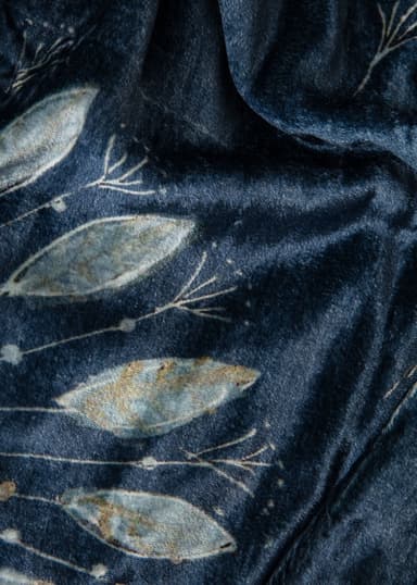 Velvet Lang mønstret kimono i velour - Blå 3 - Indiska