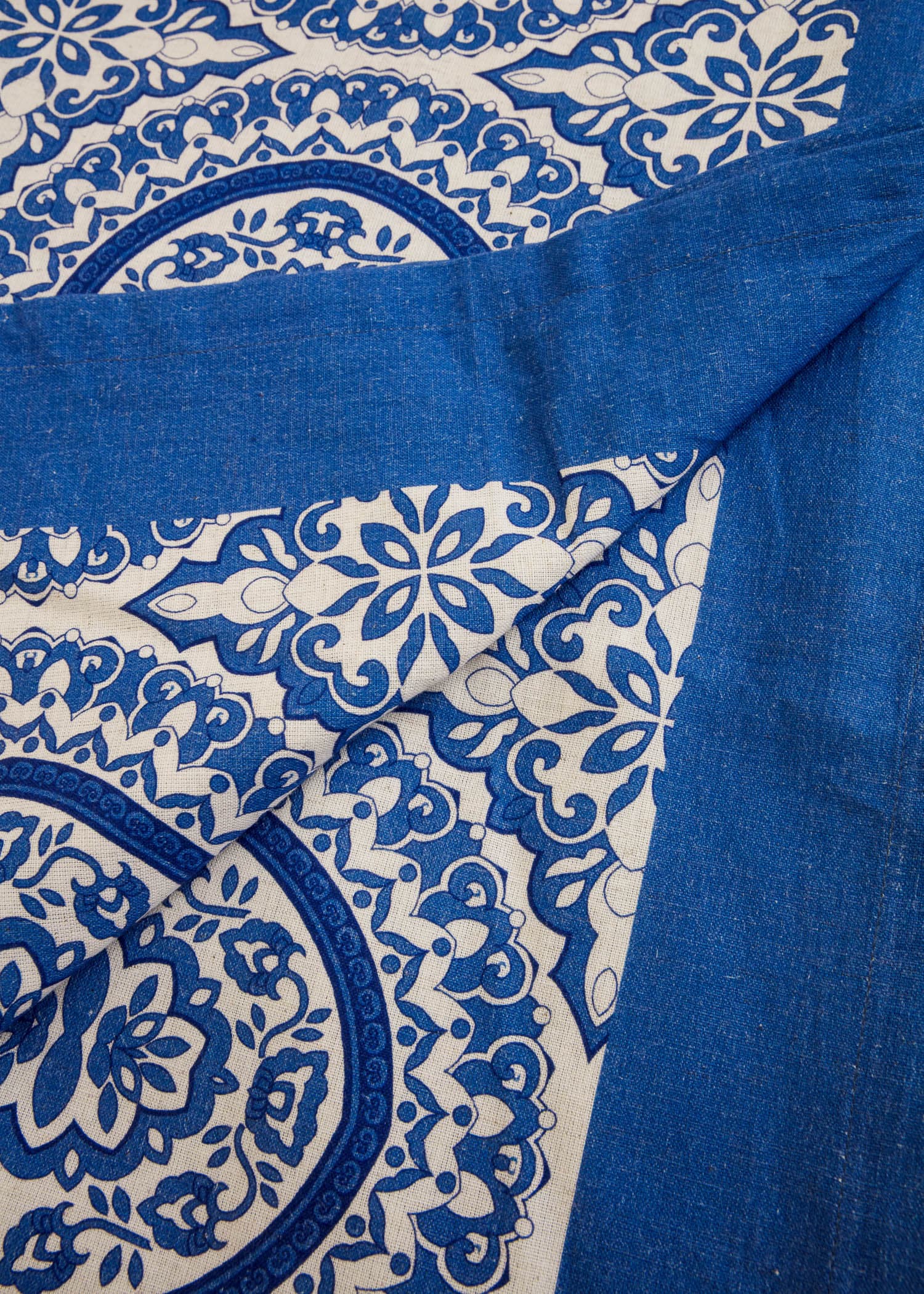 Veda Mønstret duk i bomull og lin - Blå 2 - Indiska