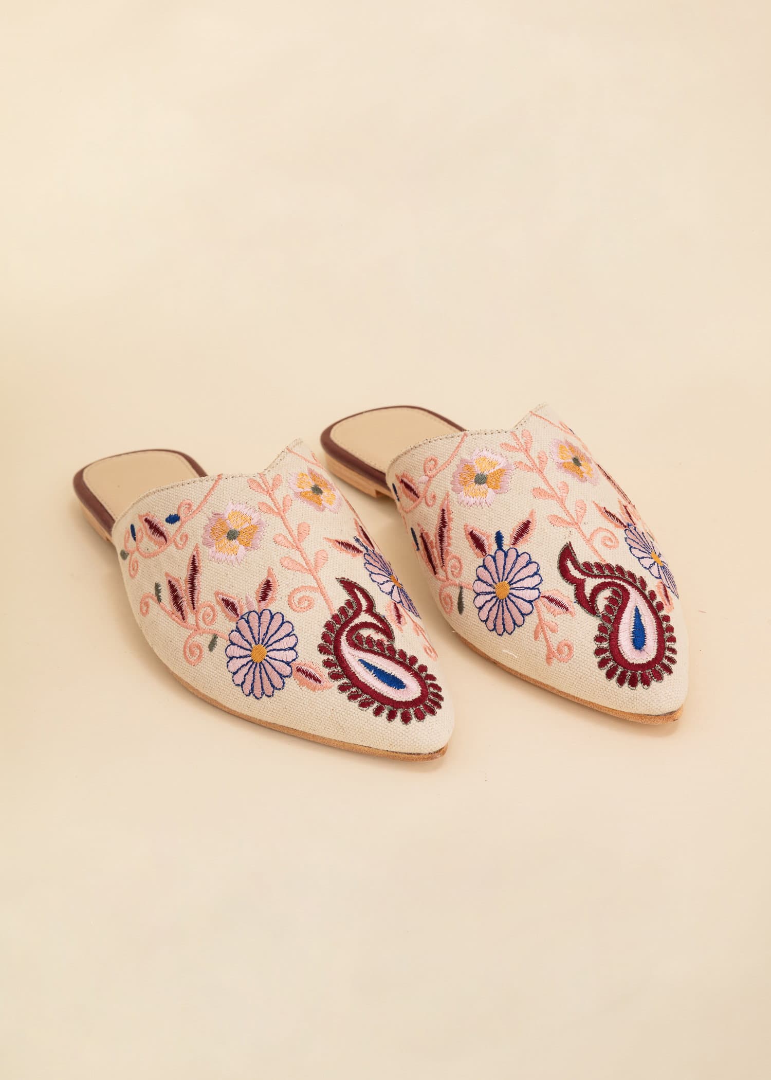 Sundar Broderte sko -  3 - Indiska