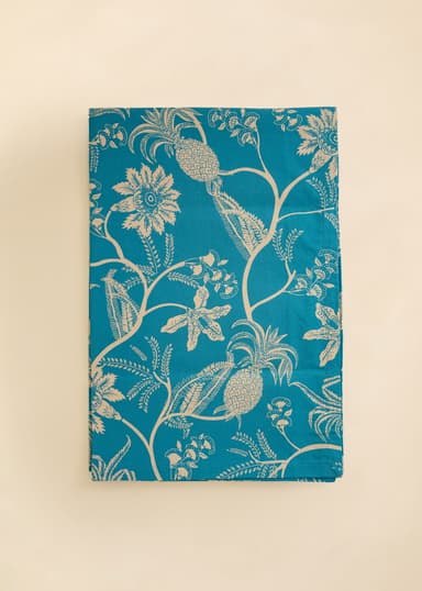 Ina Kuvioitu vahakangas - Sininen 1 - Indiska