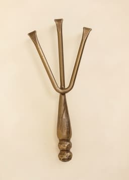 GARDENING RACK - BRASS