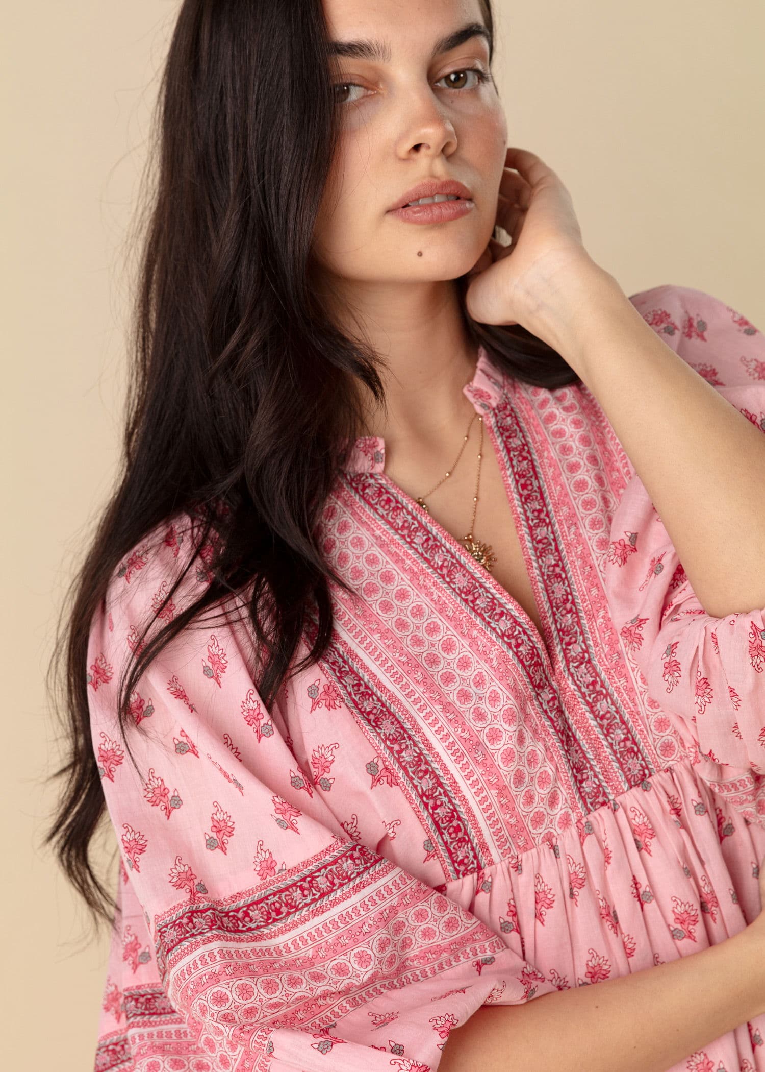 CORNELIA Rosa kjole med puffermer - Rosa 2 - Indiska