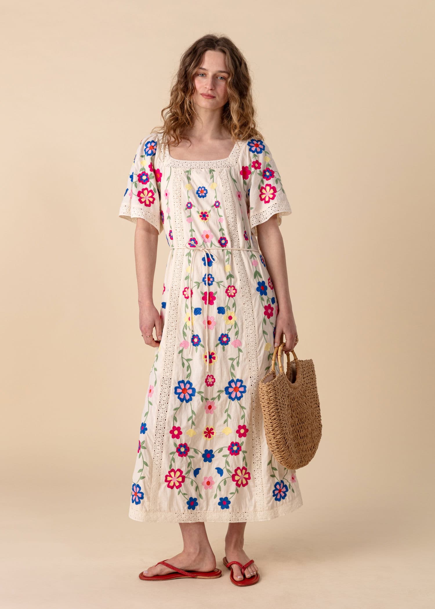 THERSE Kukallinen pitkä mekko - Multi 1 - Indiska