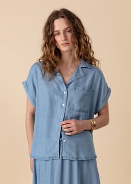 SWEETIE SHIRT  - Lightblue