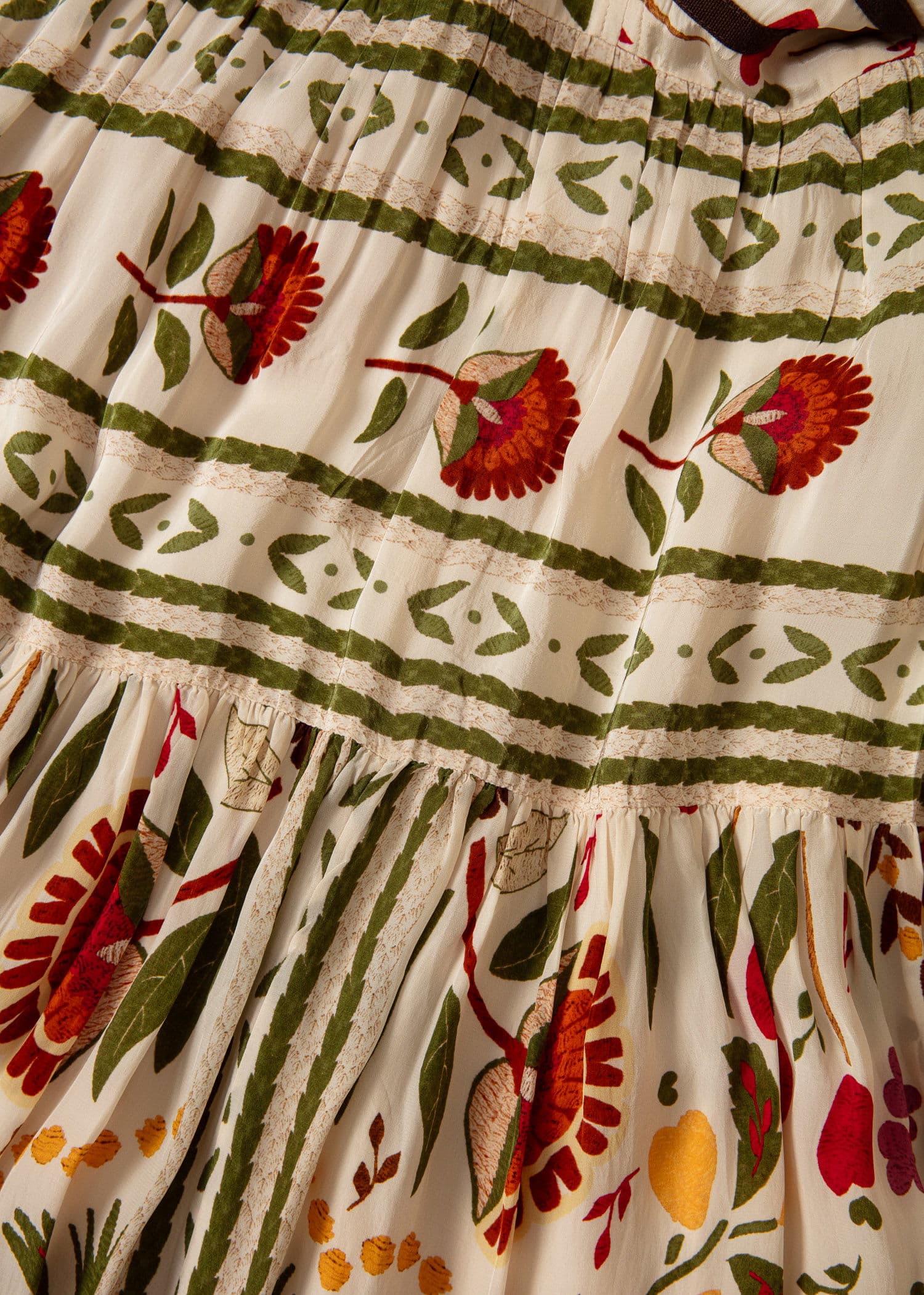 DINA Kukkamekko - Multi 2 - Indiska