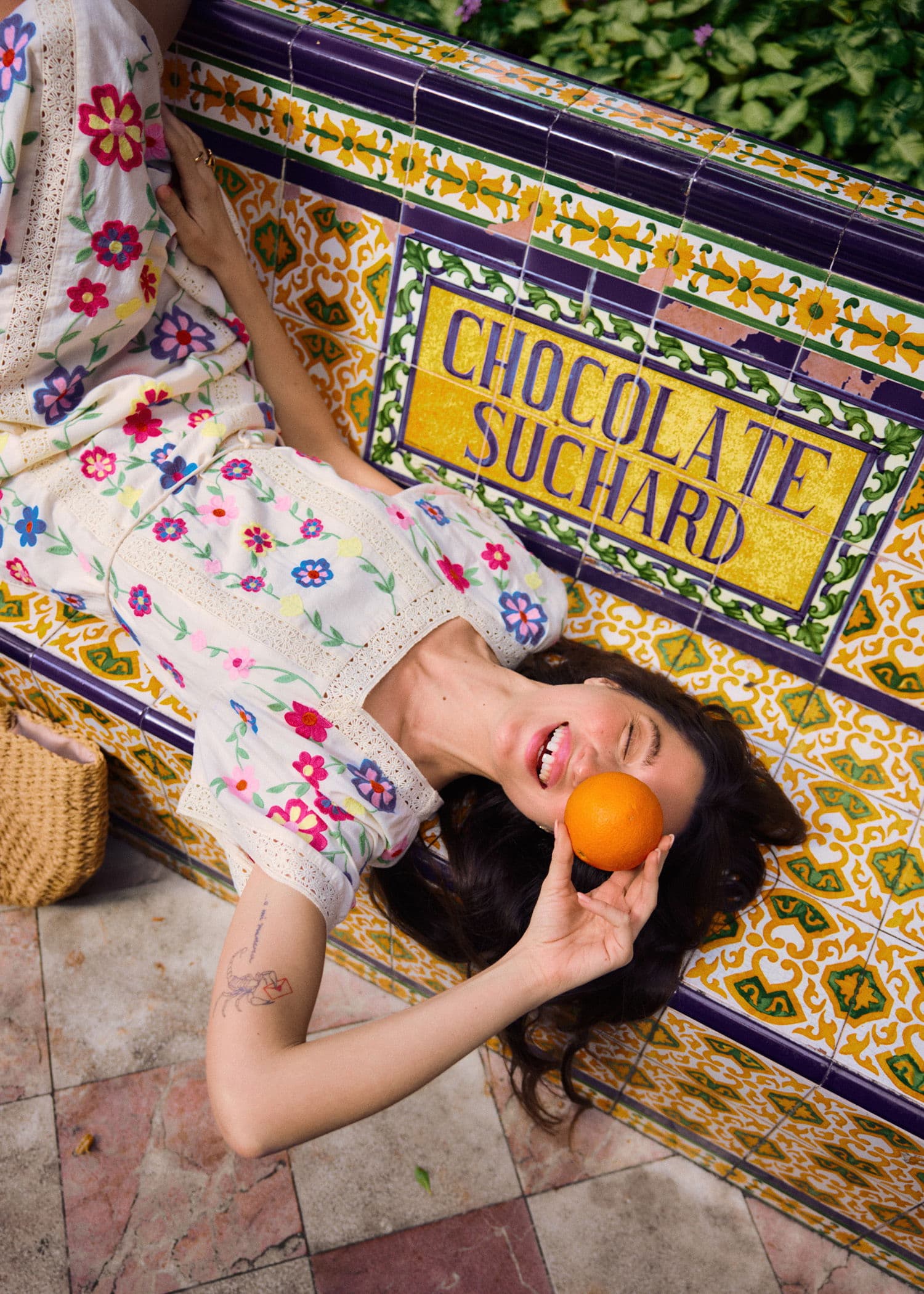 THERSE Kukallinen pitkä mekko - Multi 1 - Indiska