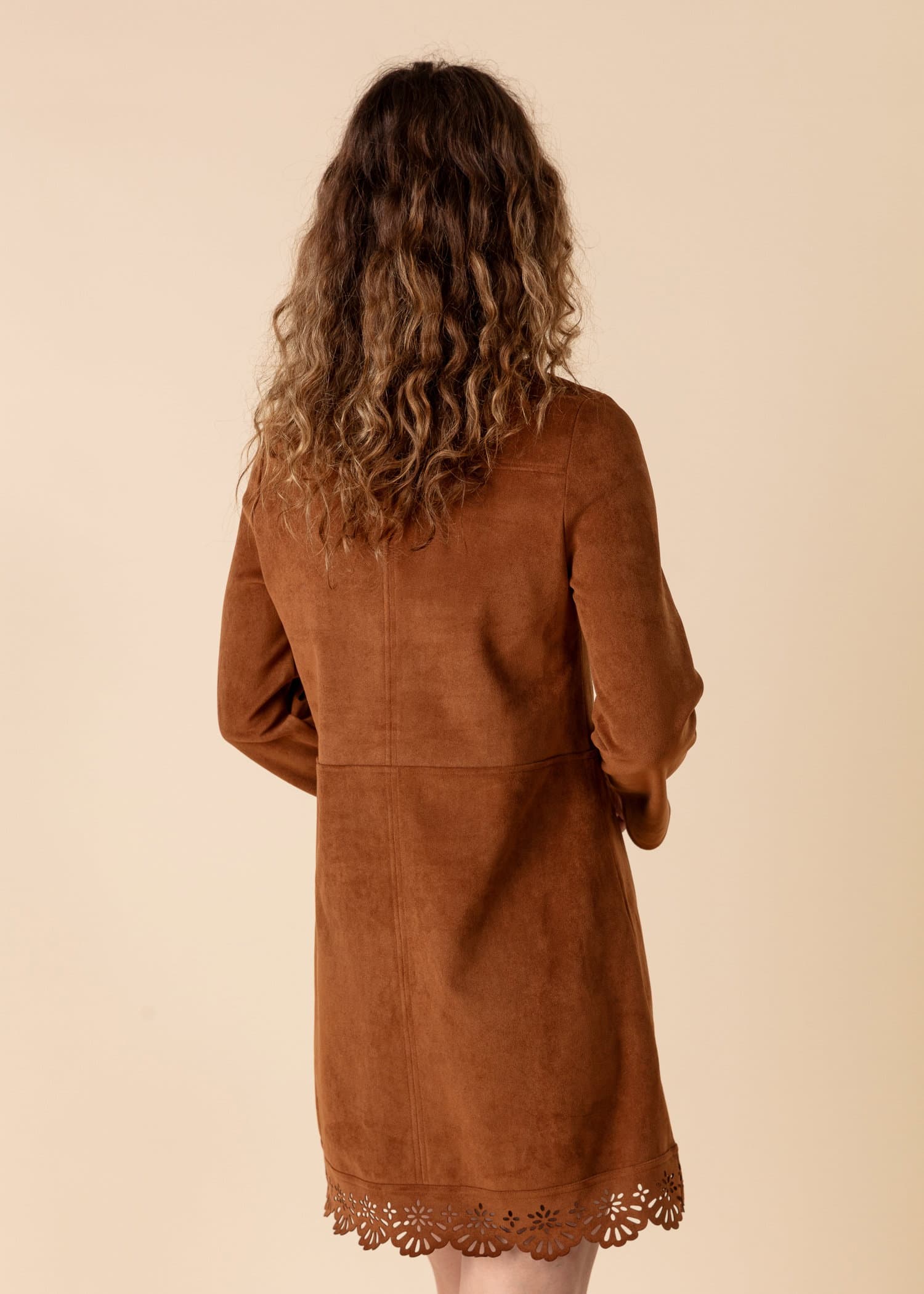 NENA Brun klänning i mockaimitation - Brun 6 - Indiska