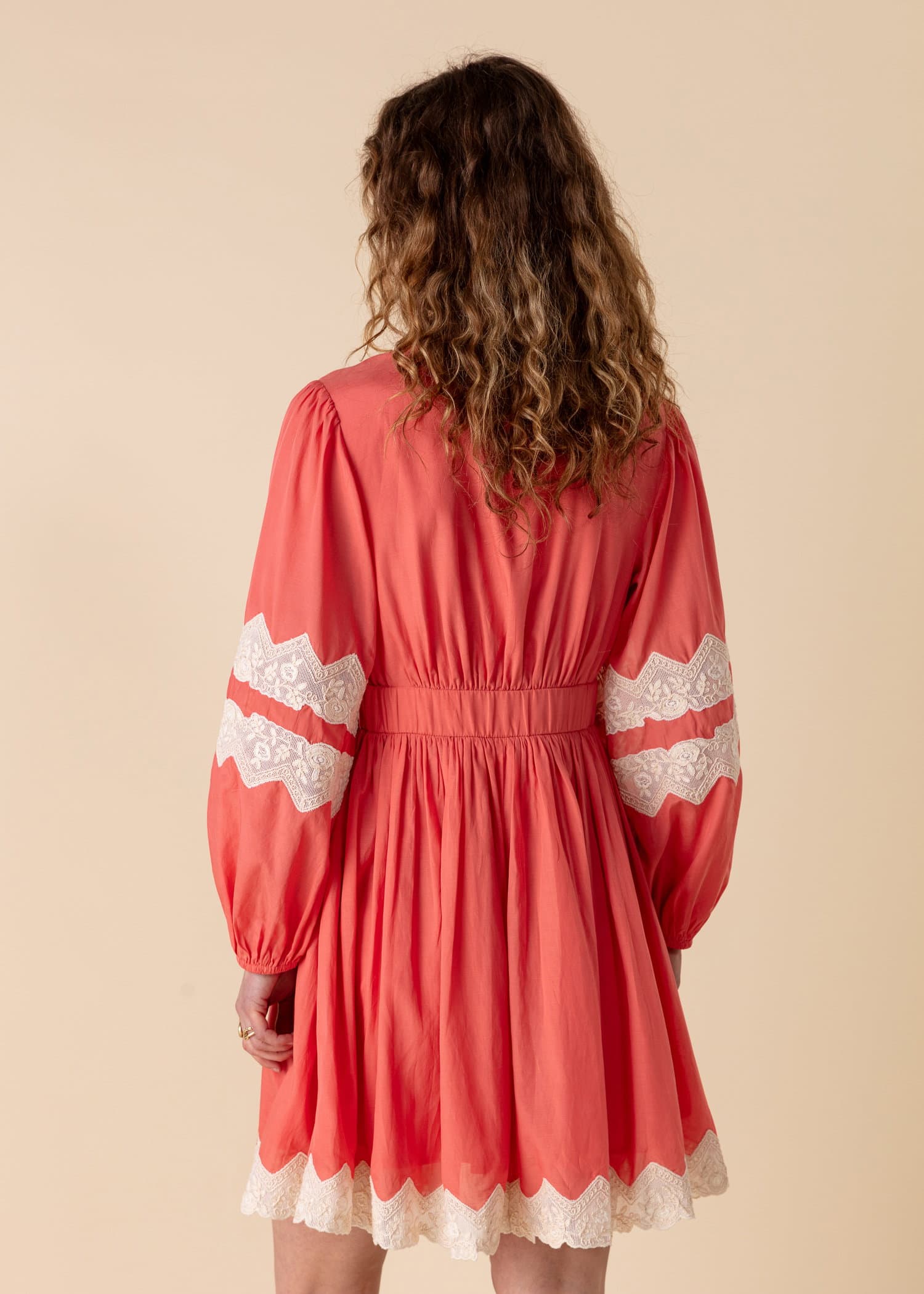 MAJKEN Kort klänning med spets - Orange 4 - Indiska