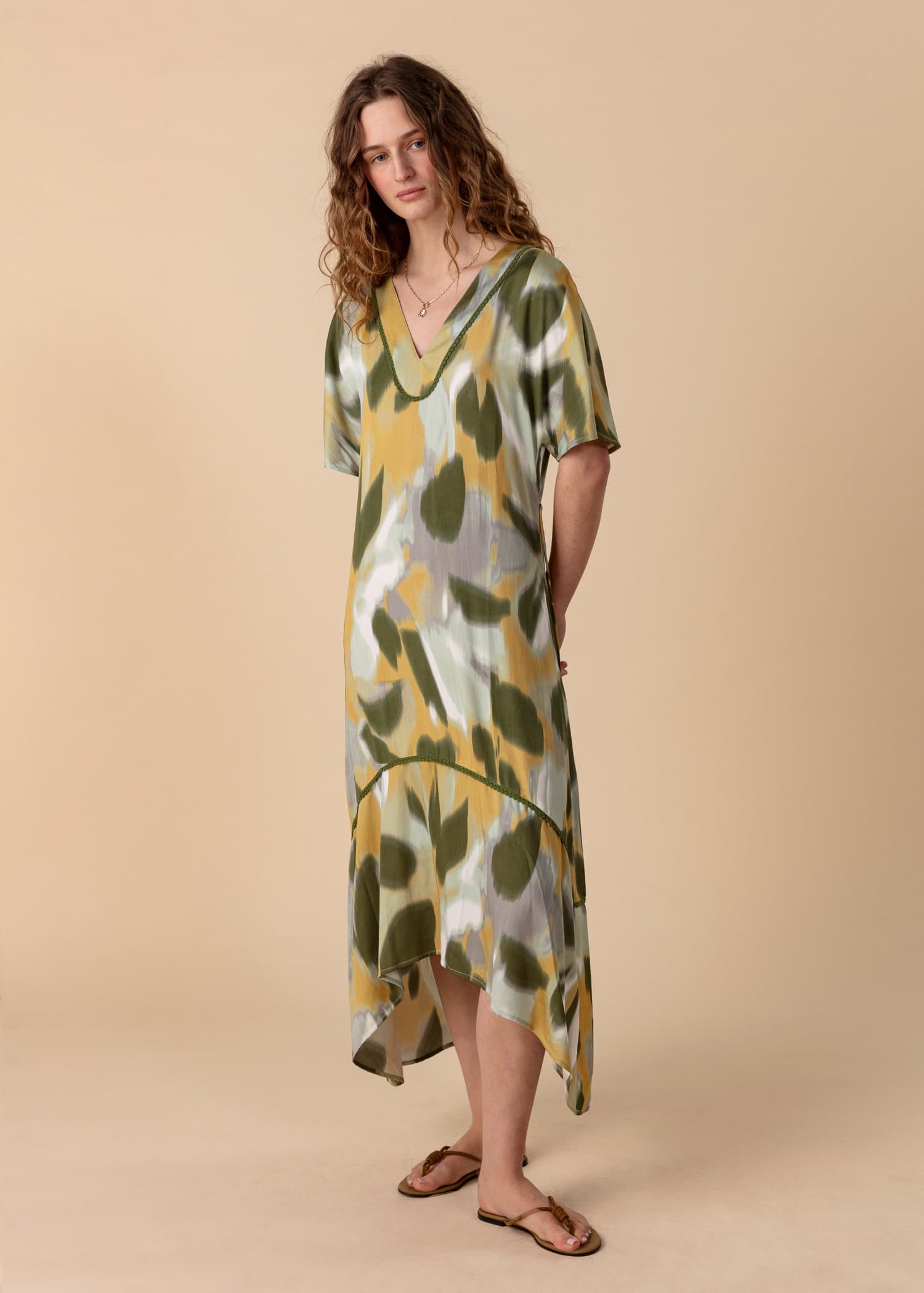 ZOE Mönstrad lång klänning - Gul 1 - Indiska