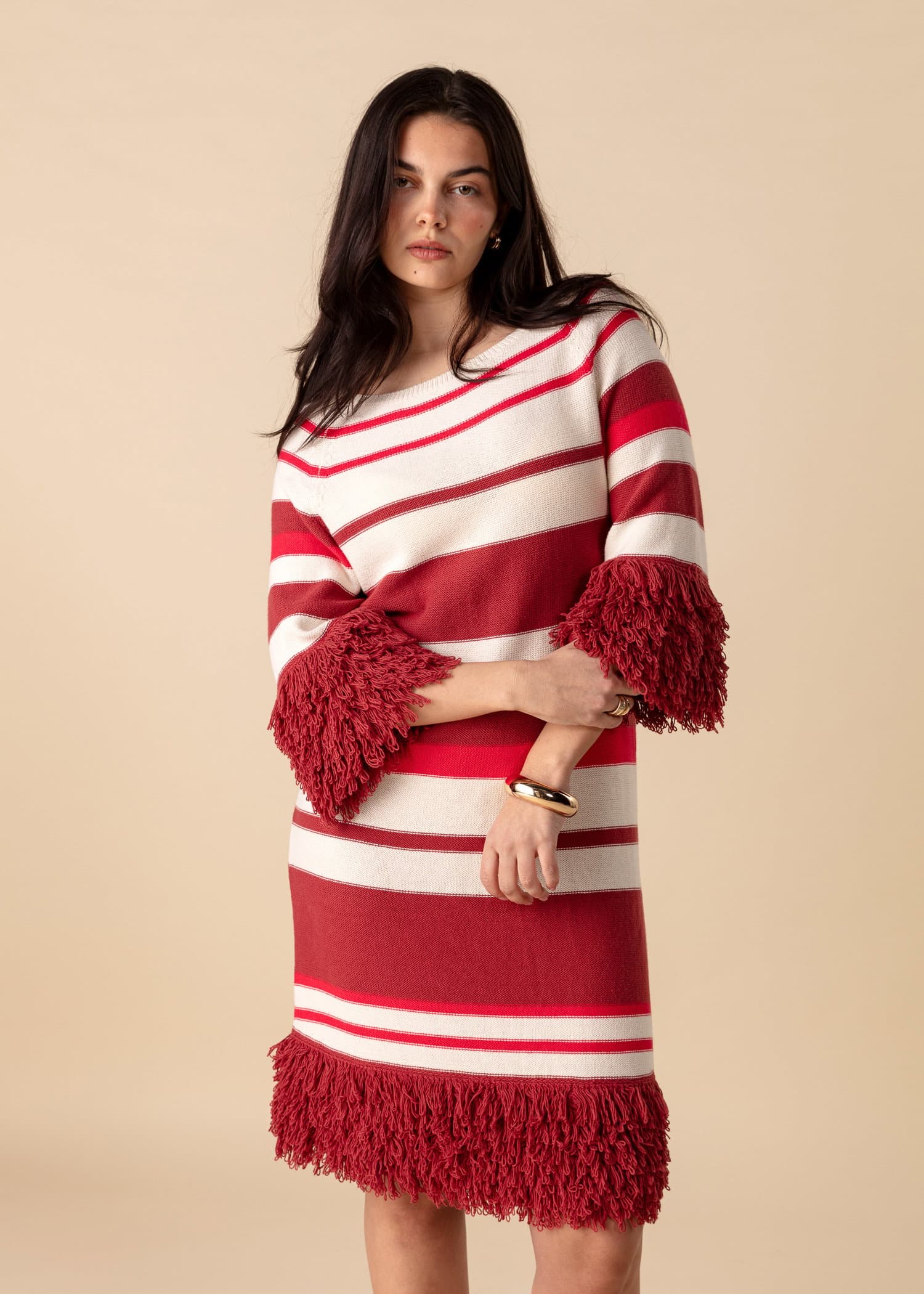 ALMA Strikket kjole med frynser - Rød 2 - Indiska