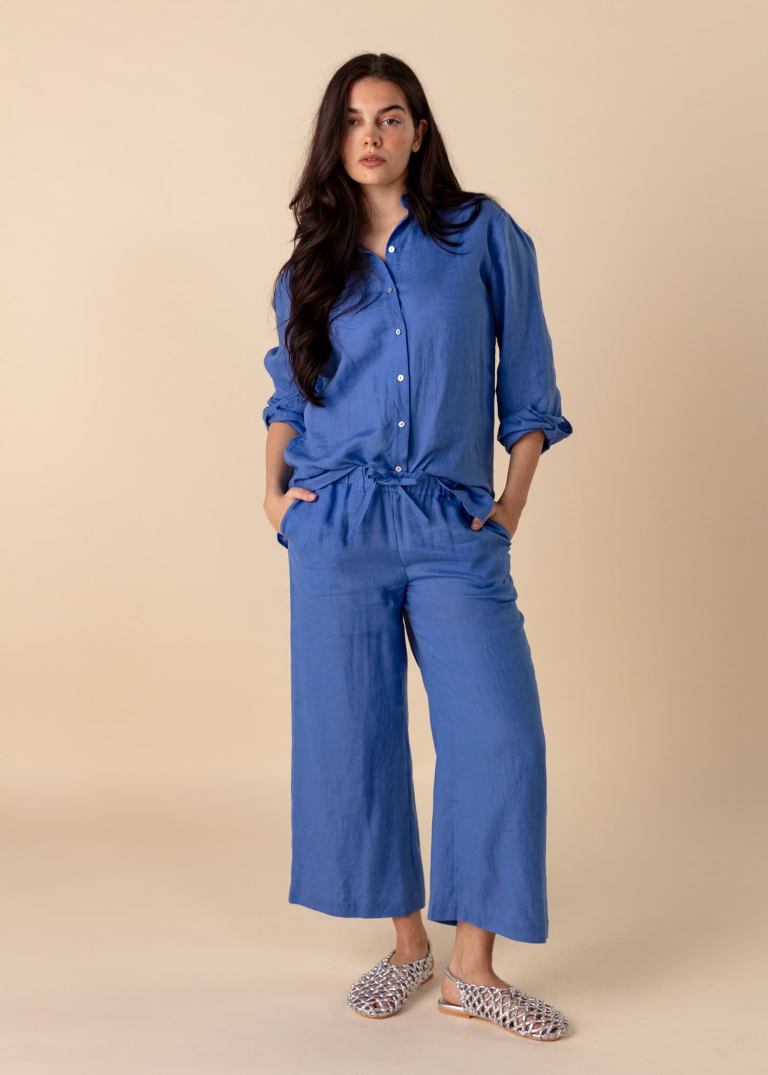 KAMAALA Blå cropped linbukser - Blå 2 - Indiska