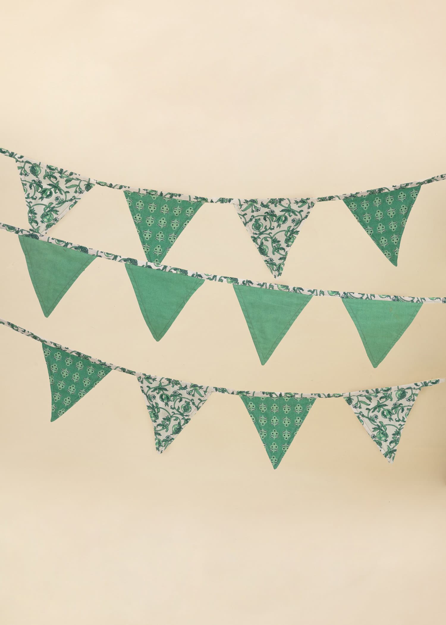 Garland Mønstret flaggspill - Grønn 1 - Indiska