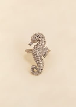 SEAHORSE NAPKIN RING - Silver