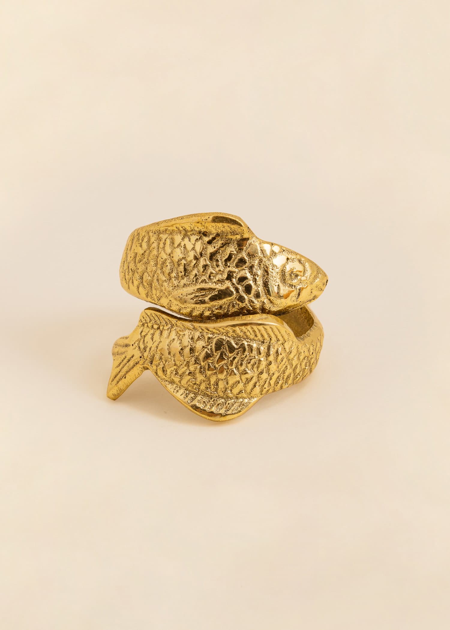 FISH Fiskformad servettring - Guld 1 - Indiska