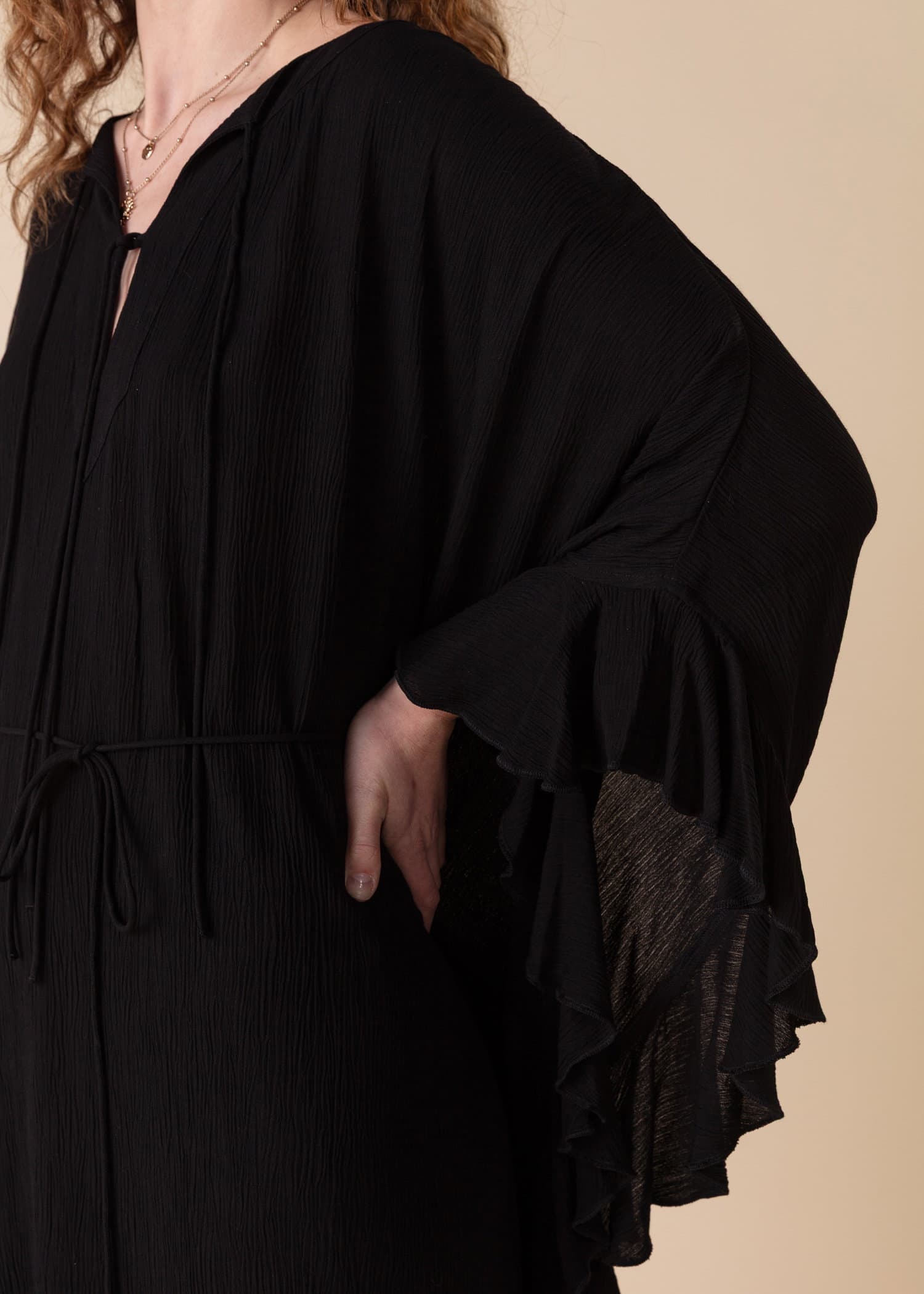 RUBY Svart, vevd kaftan - Svart 4 - Indiska