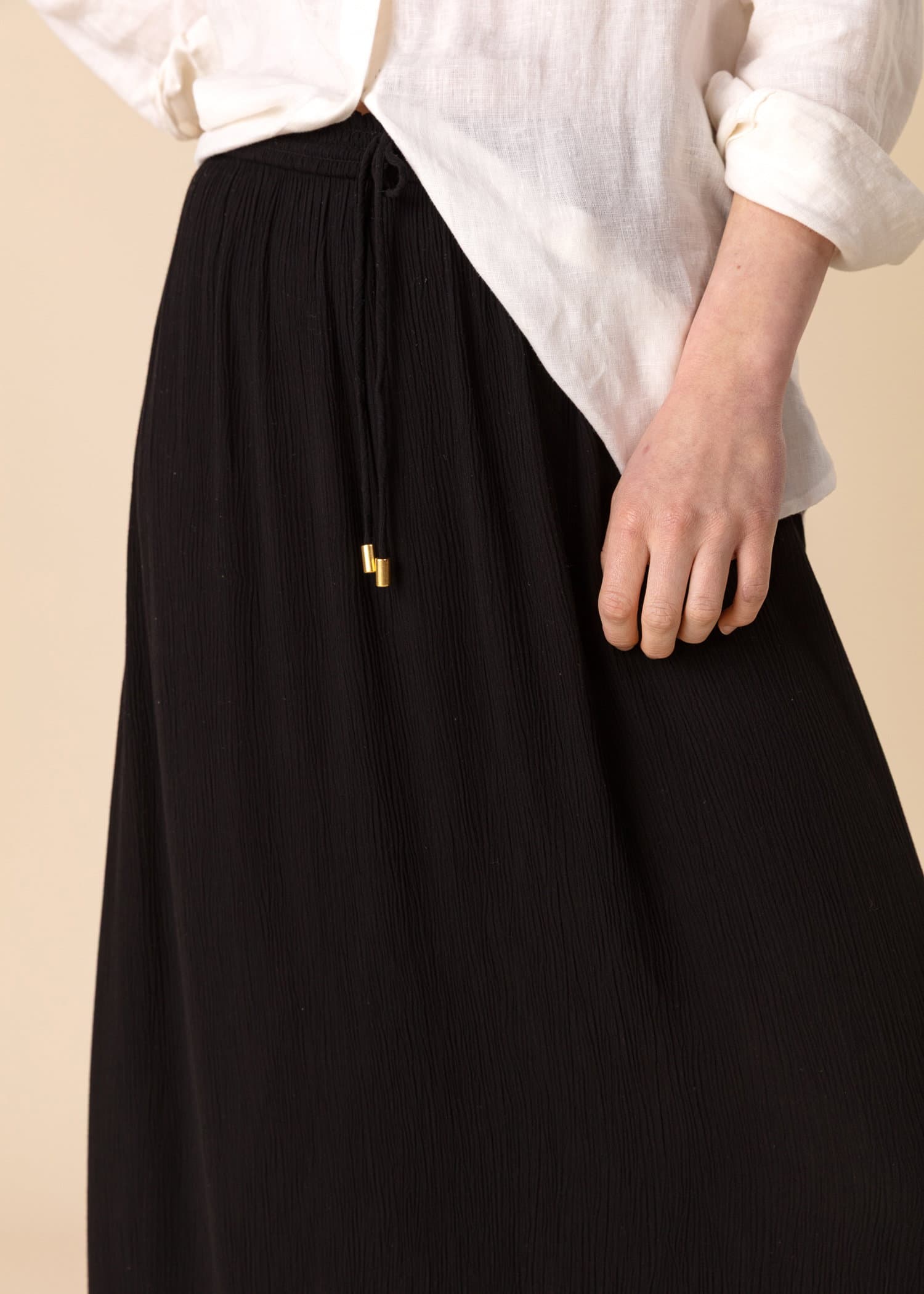 GIGI Svart maxikjol - Svart 4 - Indiska