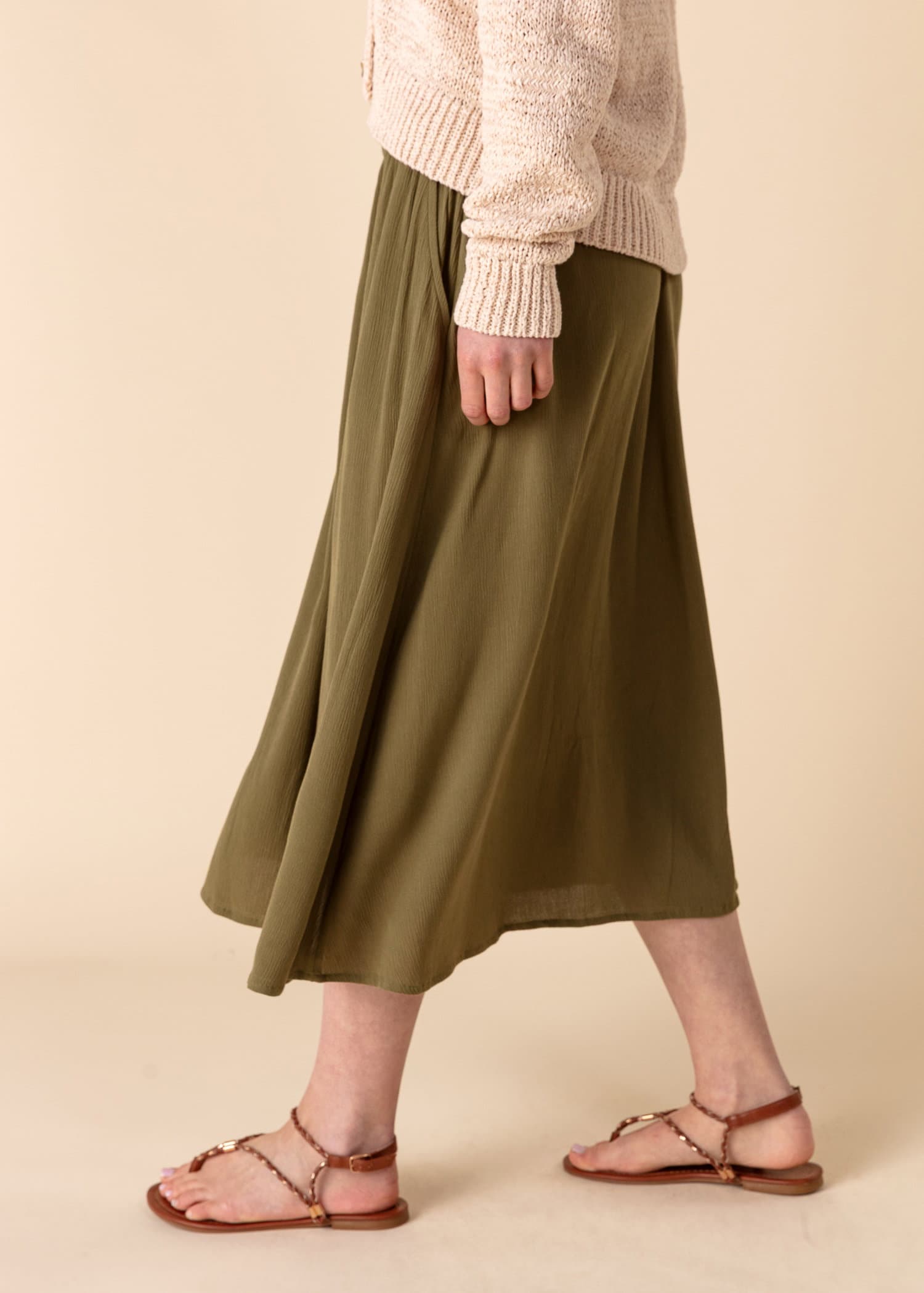 SIBEL Khakifärgad krinklad kjol - Grön 4 - Indiska