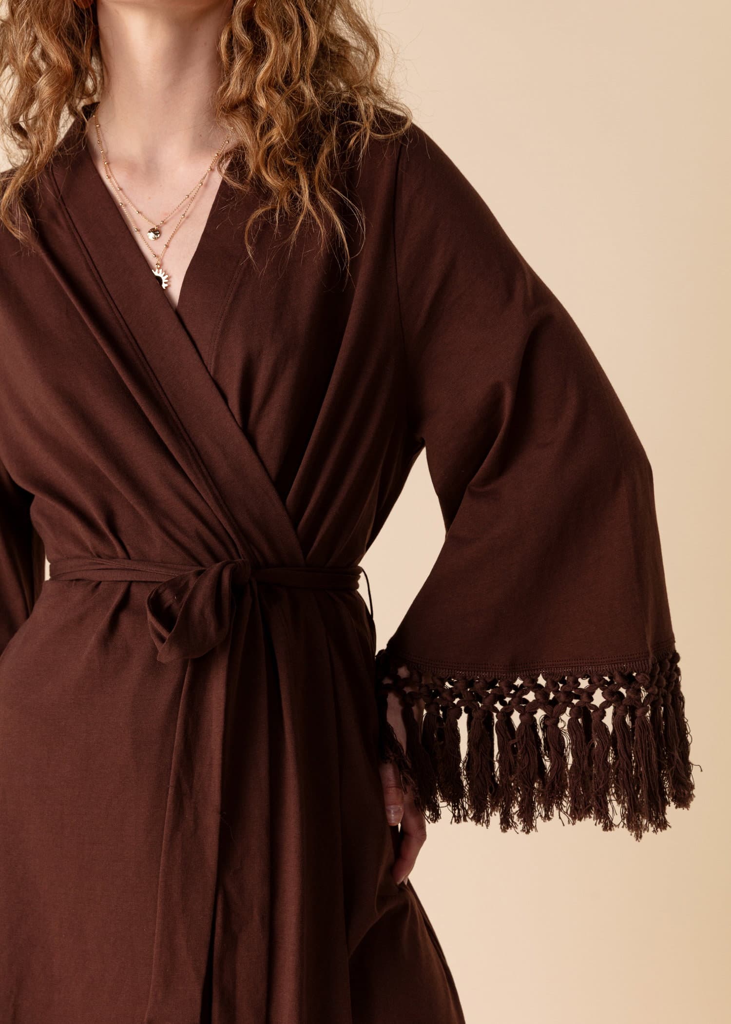 KATIE Mörkbrun kimono med fransar - Annan 3 - Indiska