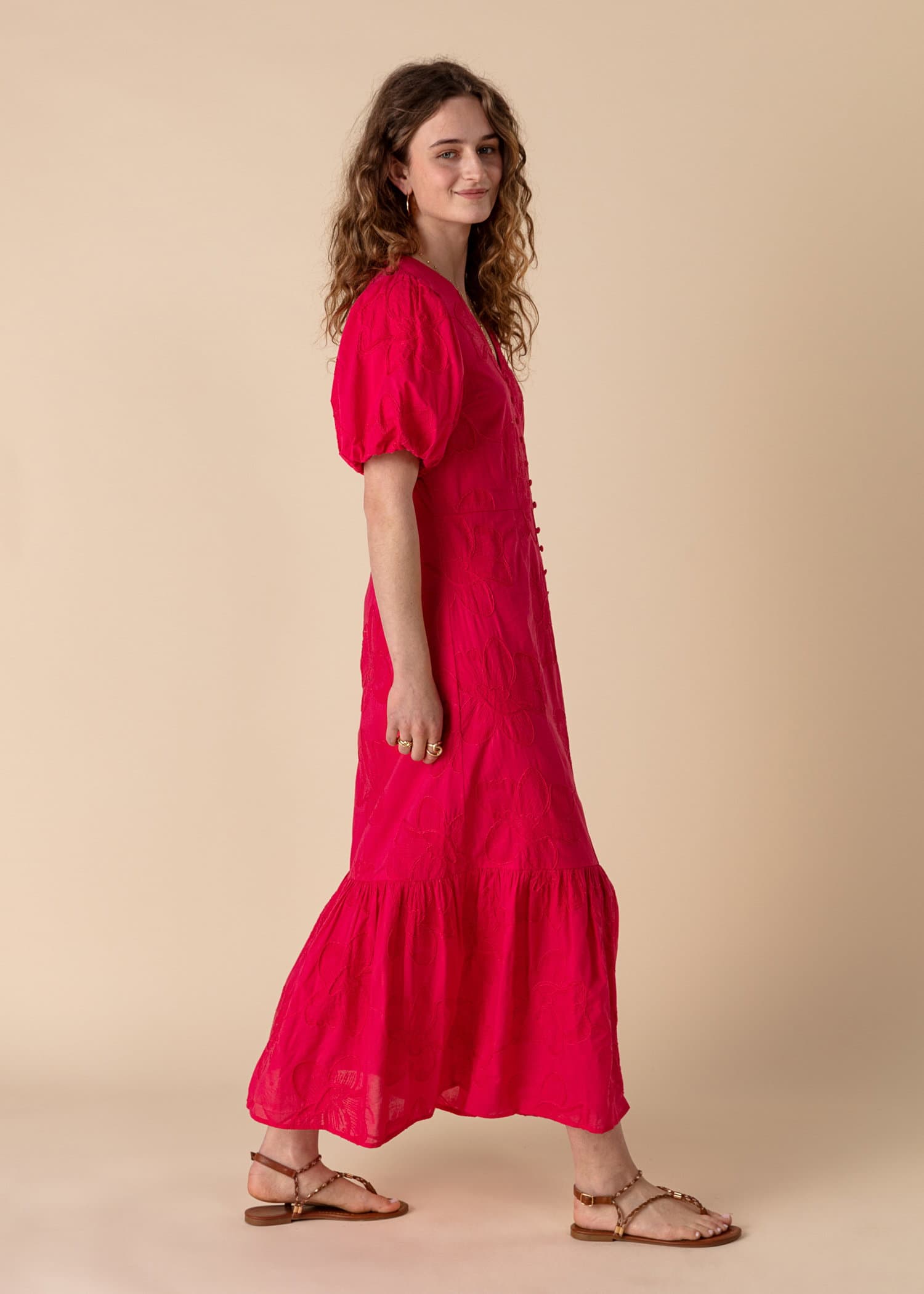 DEWAN Brodert maxikjole - Rød 3 - Indiska