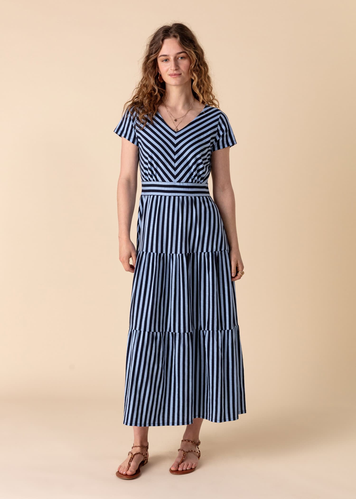 BERIT Stripete lang kjole - Blå 3 - Indiska