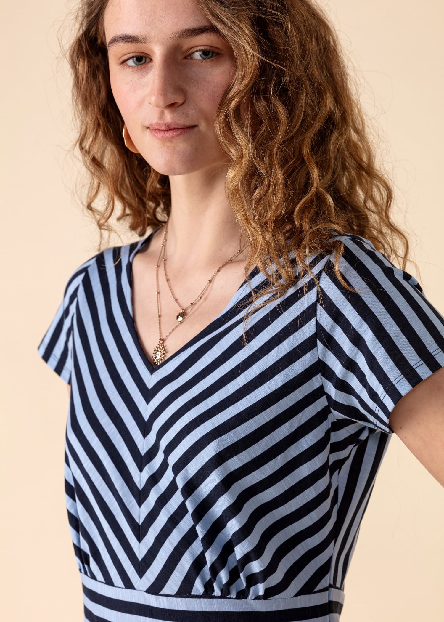 BERIT Stripete lang kjole - Blå 4 - Indiska