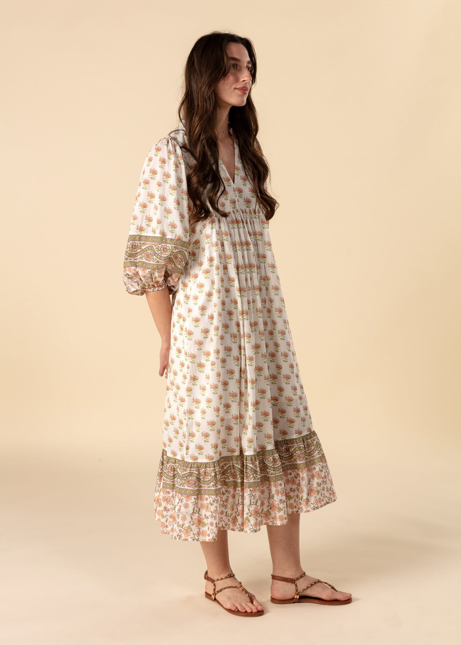 CORNELIA Butti-kuviollinen puhvihihainen mekko - Valkoinen 5 - Indiska