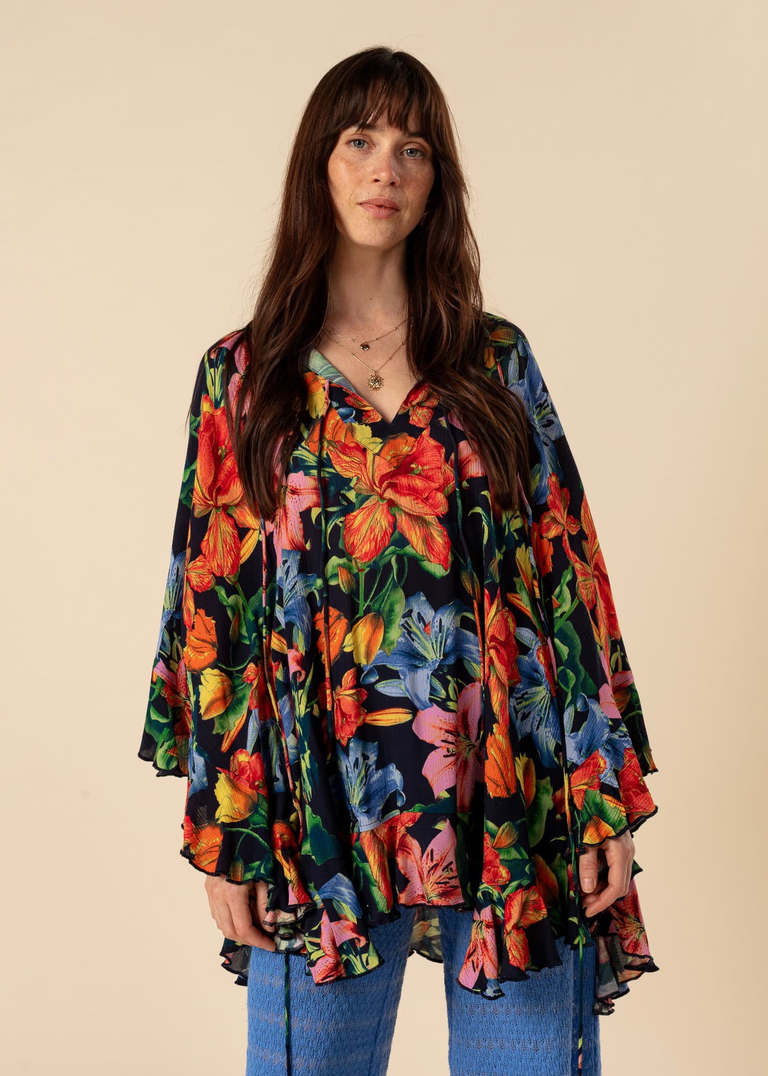 RUBY Blommig tunika med volang - Multi 2 - Indiska