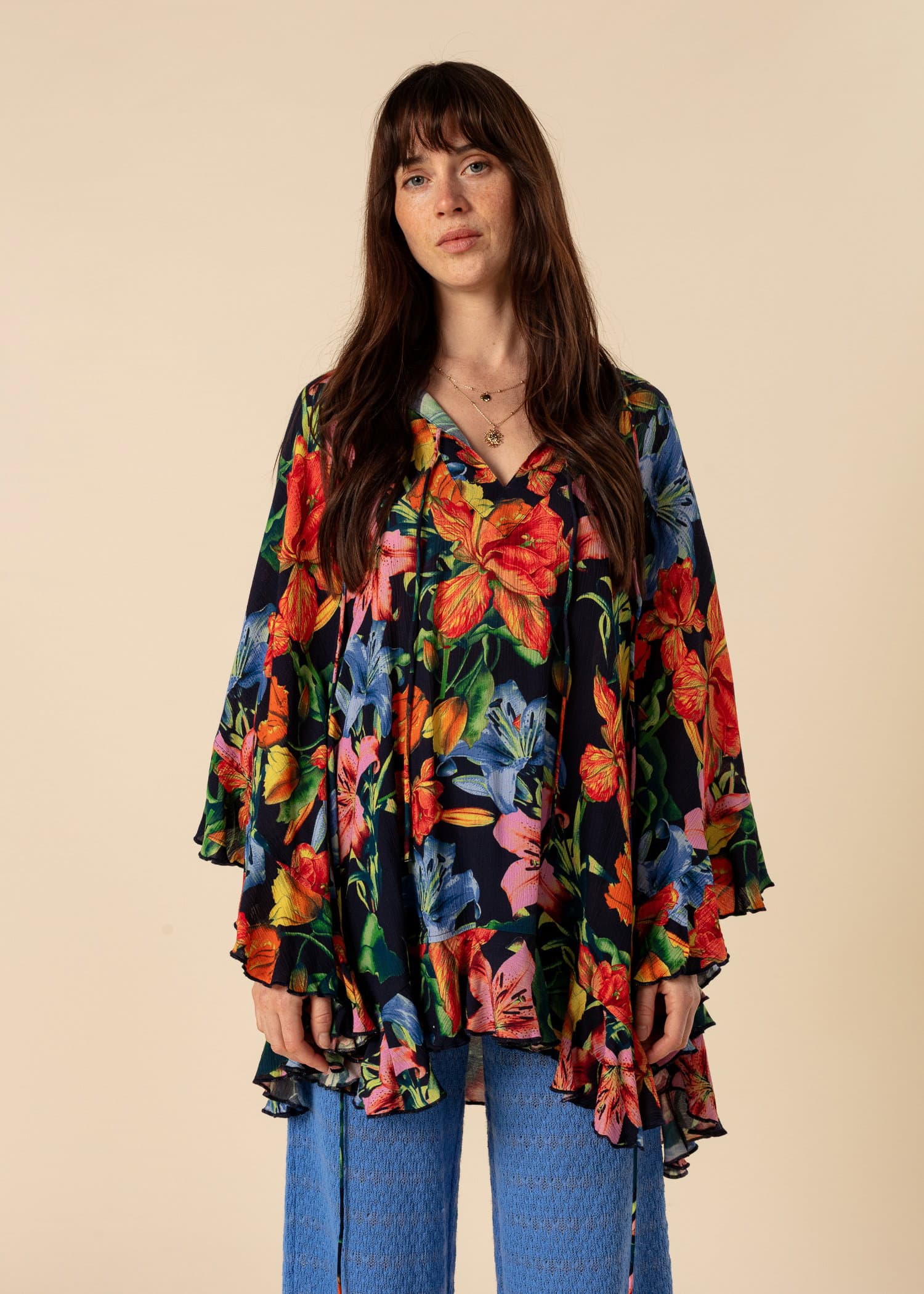 RUBY Blommig tunika med volang - Multi 7 - Indiska