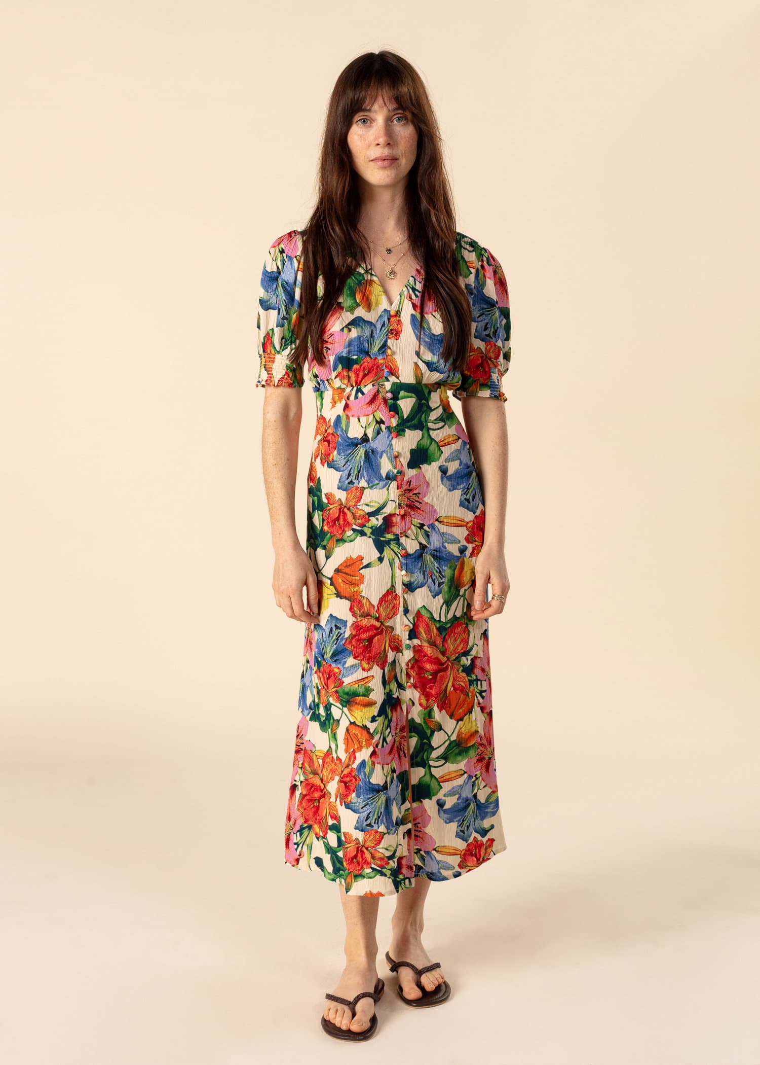 ENYA Blommig klänning med puffärm  - Multi 1 - Indiska