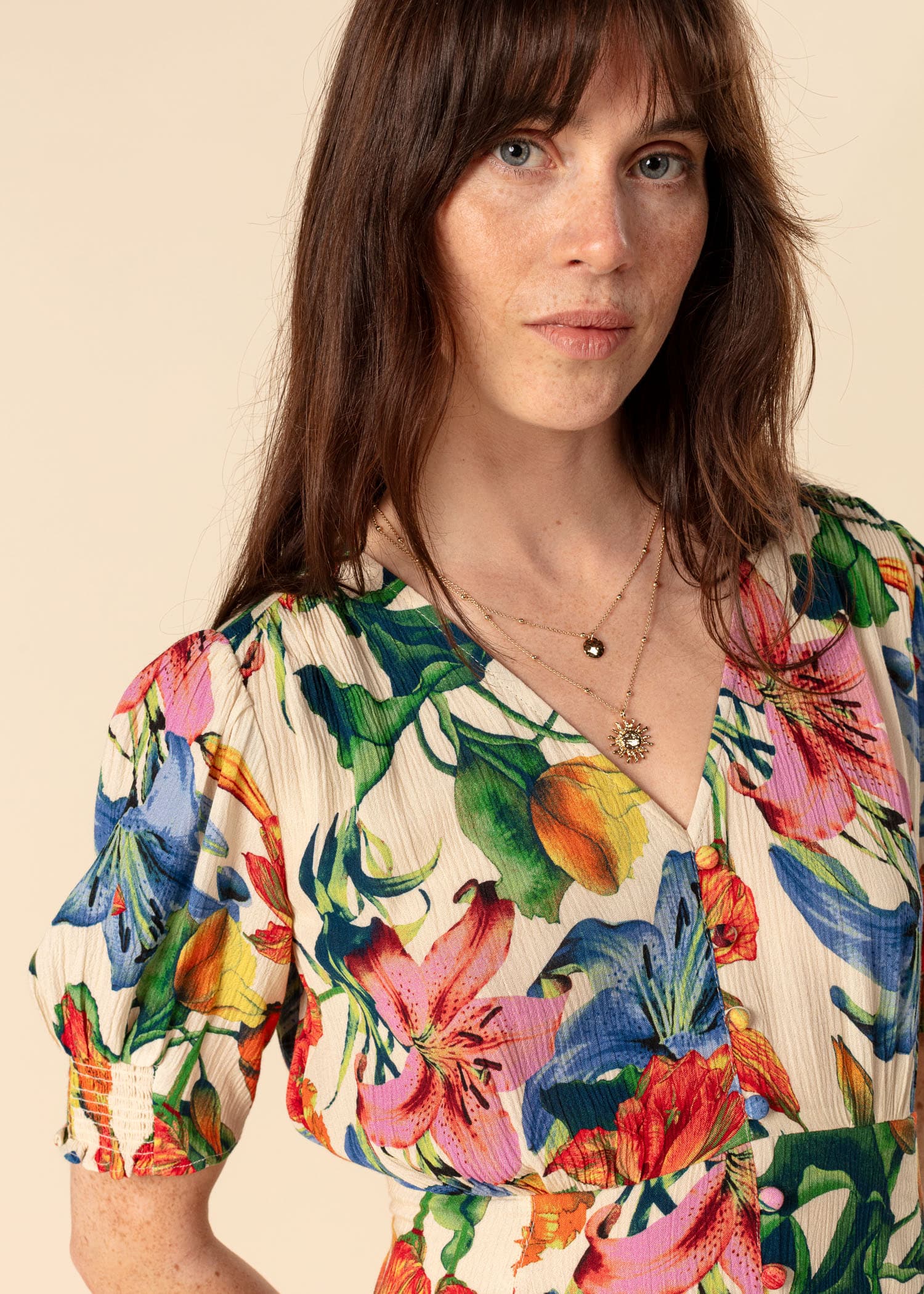 ENYA Blommig klänning med puffärm  - Multi 2 - Indiska