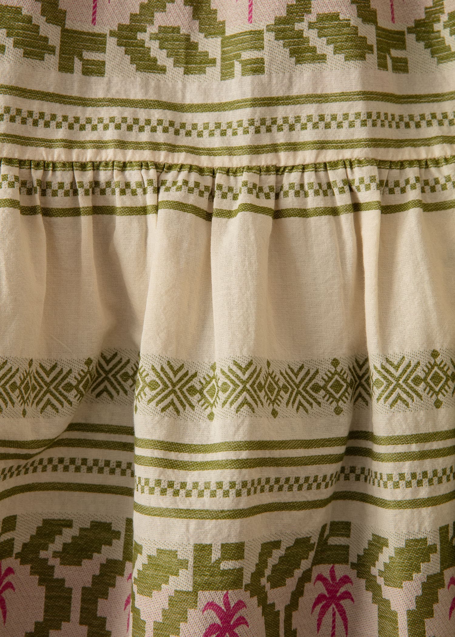 YOLANA Lyhyt jakardikankainen tunika - Vihreä 3 - Indiska