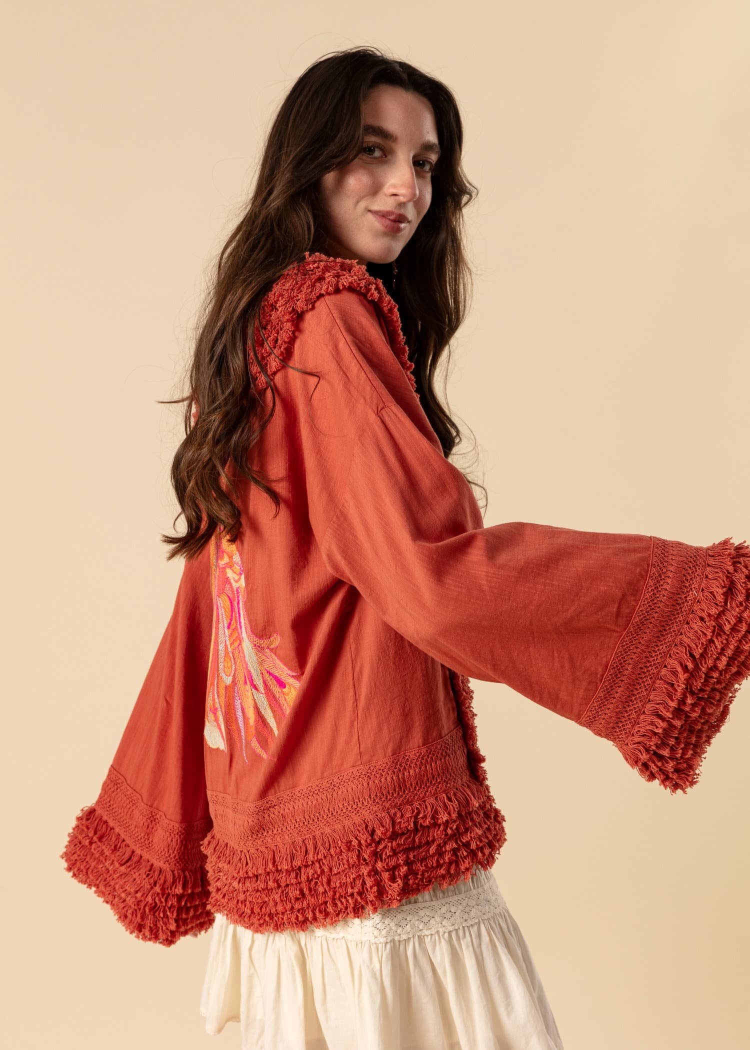GINNY Broderad kimono med fransar - Brun 3 - Indiska