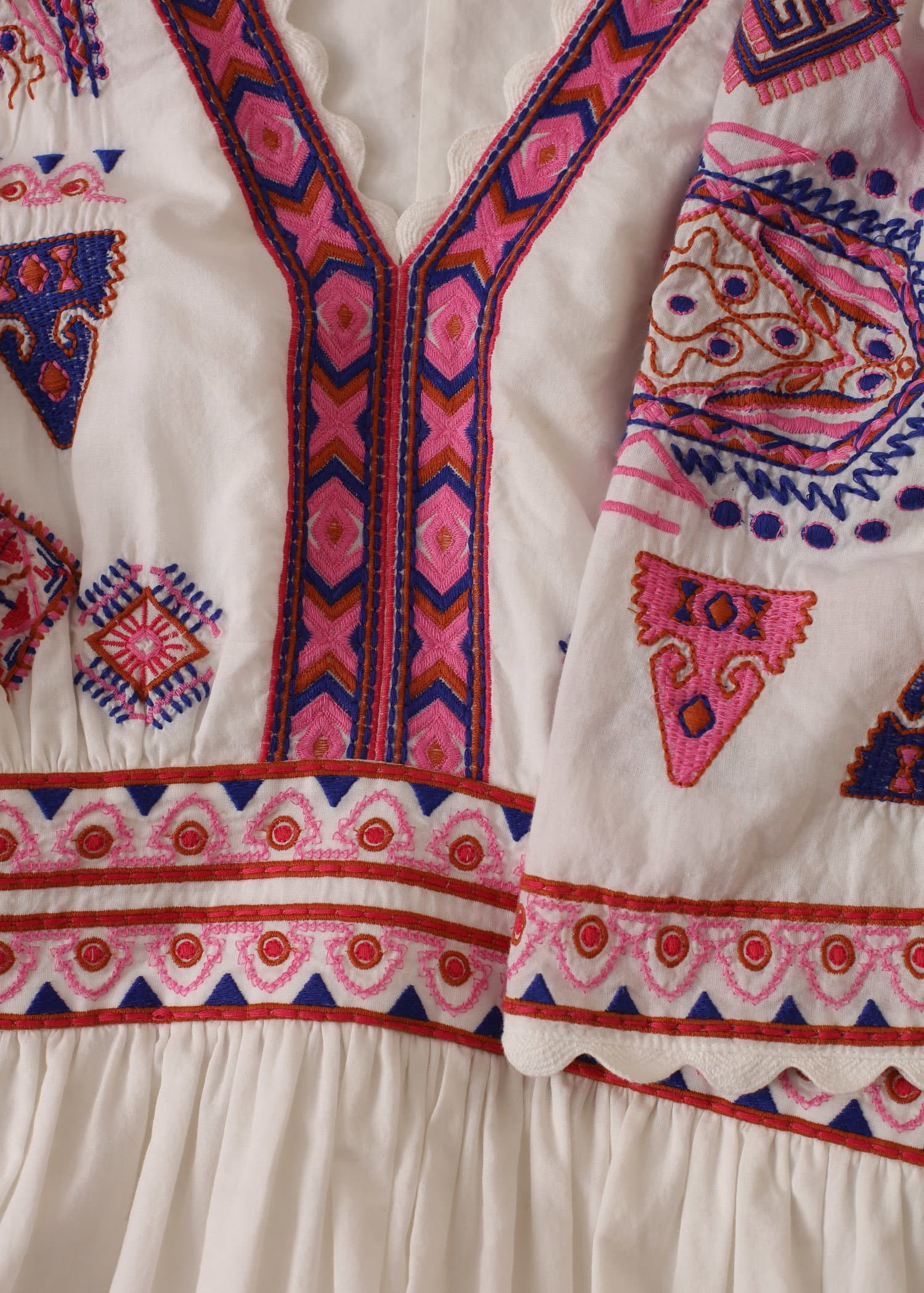 ADA Broderad lång klänning - Rosa 2 - Indiska