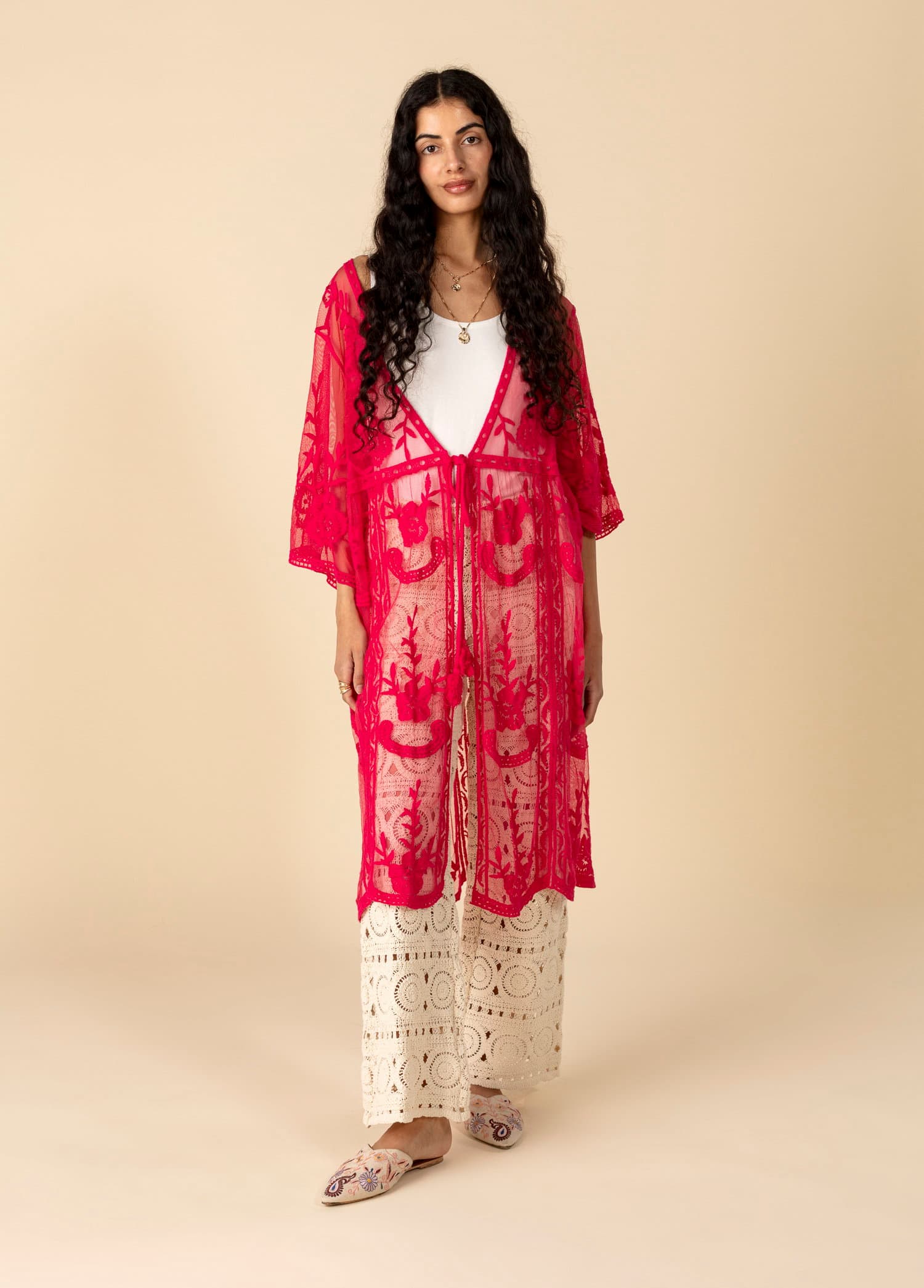 SARAH Brodert kimono - Rød 1 - Indiska