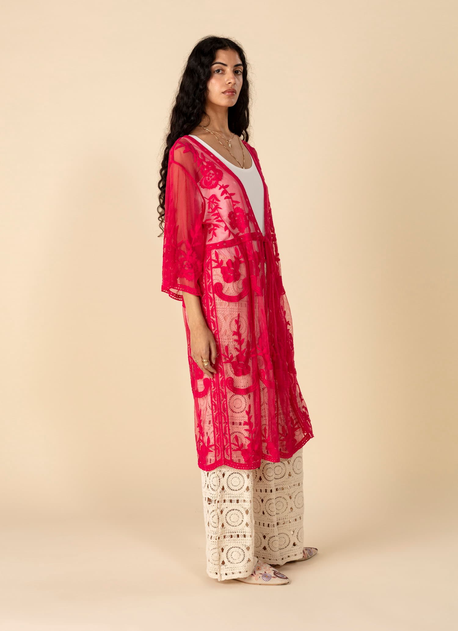 SARAH Brodert kimono - Rød 4 - Indiska