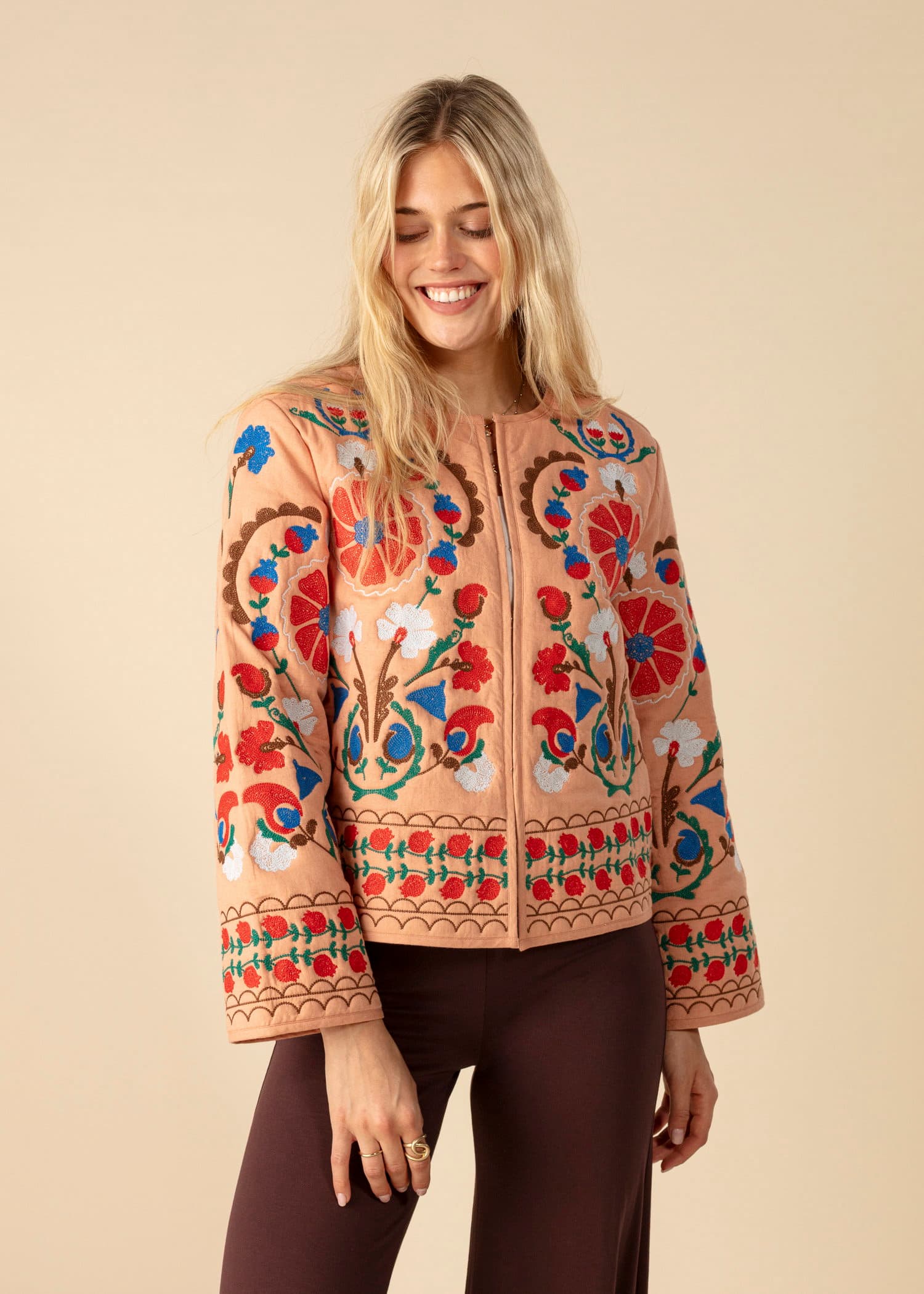 KELLY Kort broderad jacka - Rosa 5 - Indiska