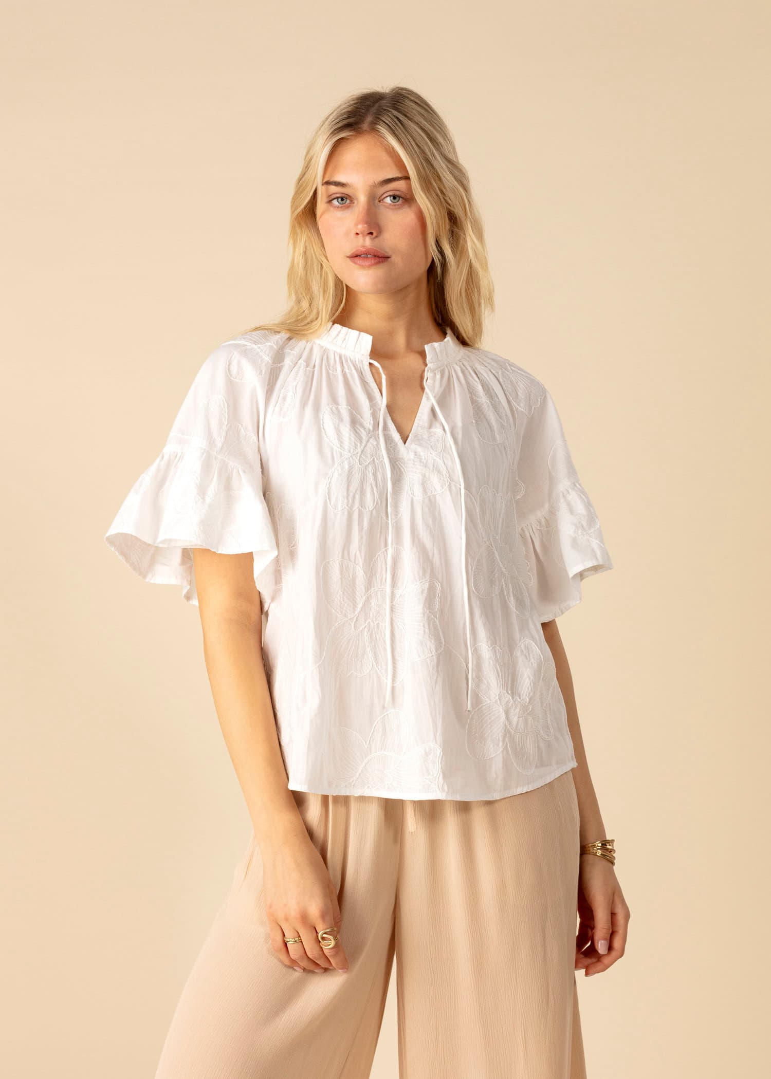 SUMAN Vit broderad blus - Vit 1 - Indiska