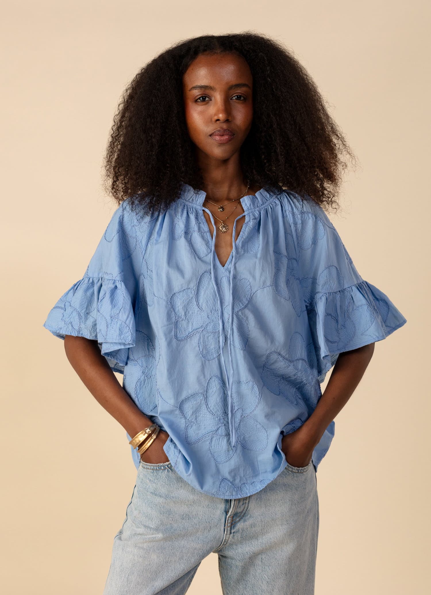 SUMAN Blå brodert bluse - Blå 3 - Indiska