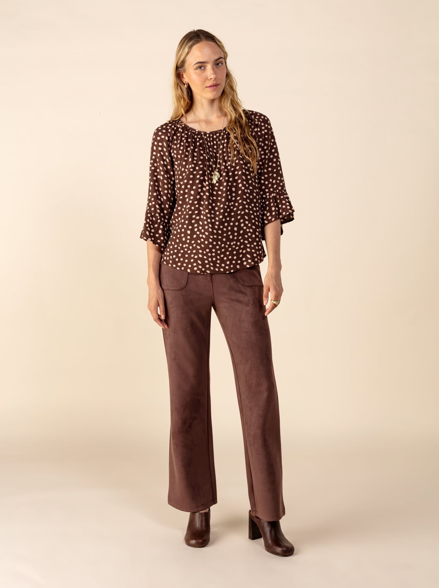 DOLLIE Kuviollinen pusero, jossa 3/4-hihat - Ruskea 4 - Indiska