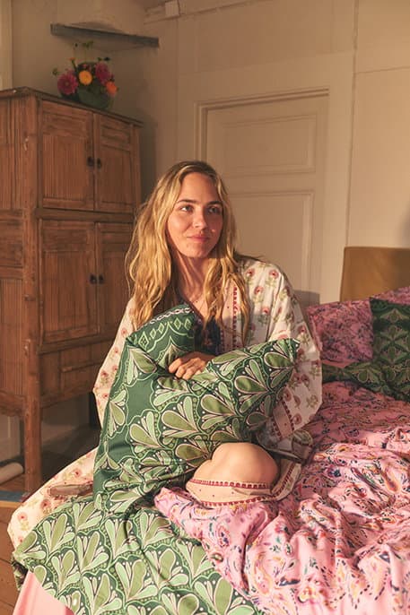 Greta Paisley mønstre paslakan 240x240 CM -  2 - Indiska