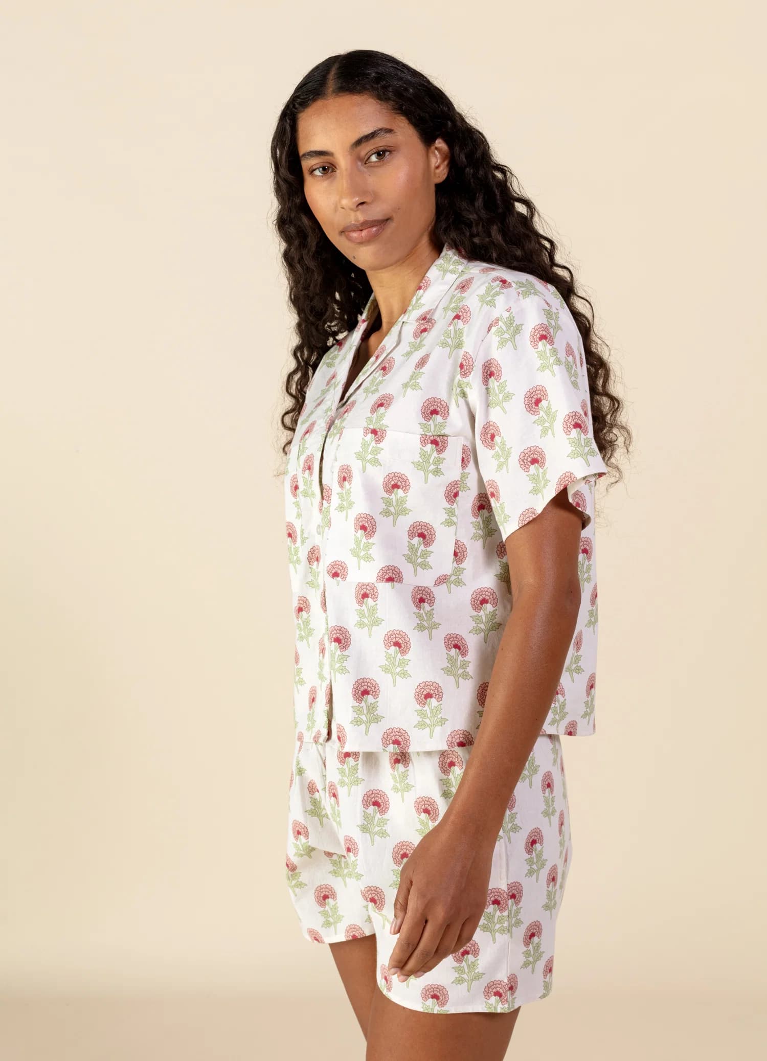 Flora Buttimönstrad pyjamasskjorta i bomull - Rosa 4 - Indiska