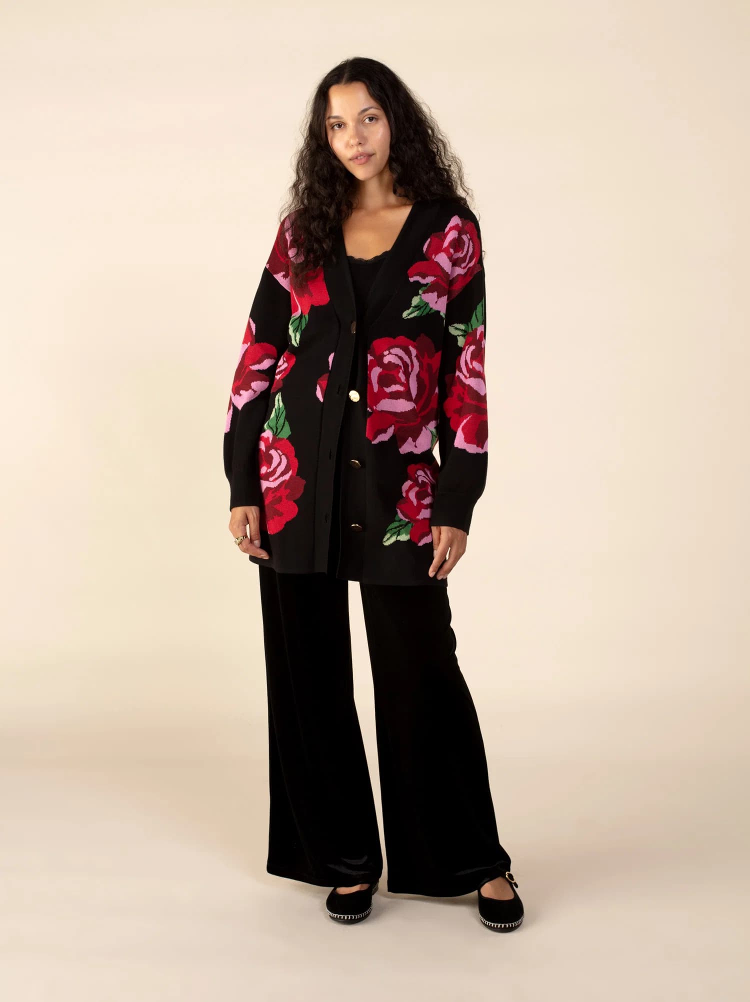 CHRISTY Mønstret cardigan  - Svart 2 - Indiska