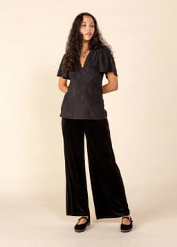 DAYNA VELOUR PANT - BLACK