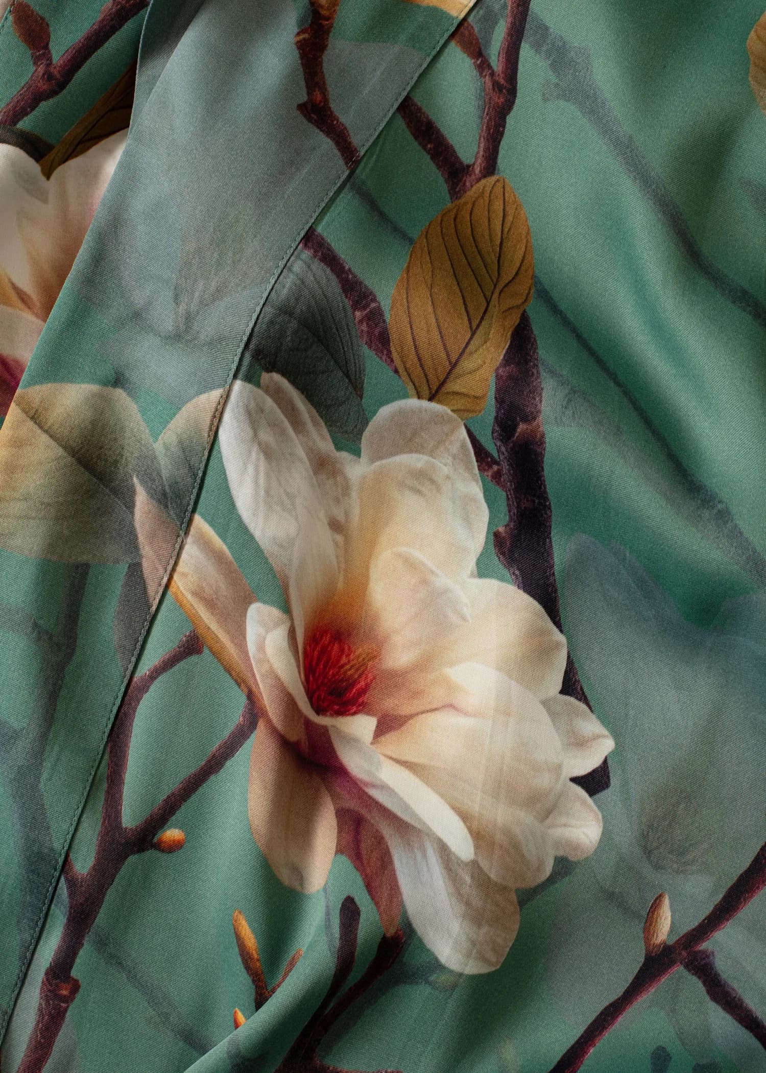 AMIRA Blommig lång kimono - Grön 2 - Indiska