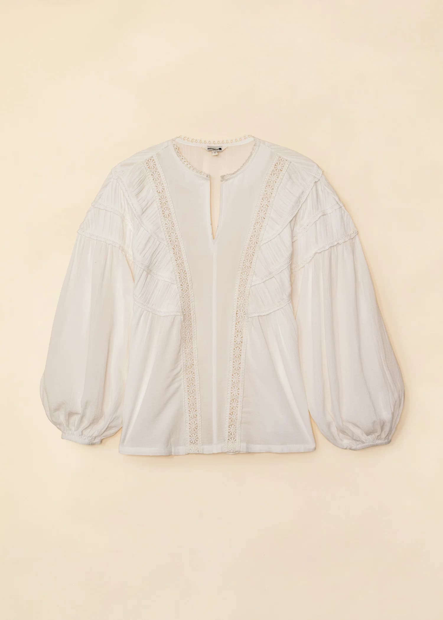 EVELYN Bohemisk blus med puffärm - Vit 1 - Indiska