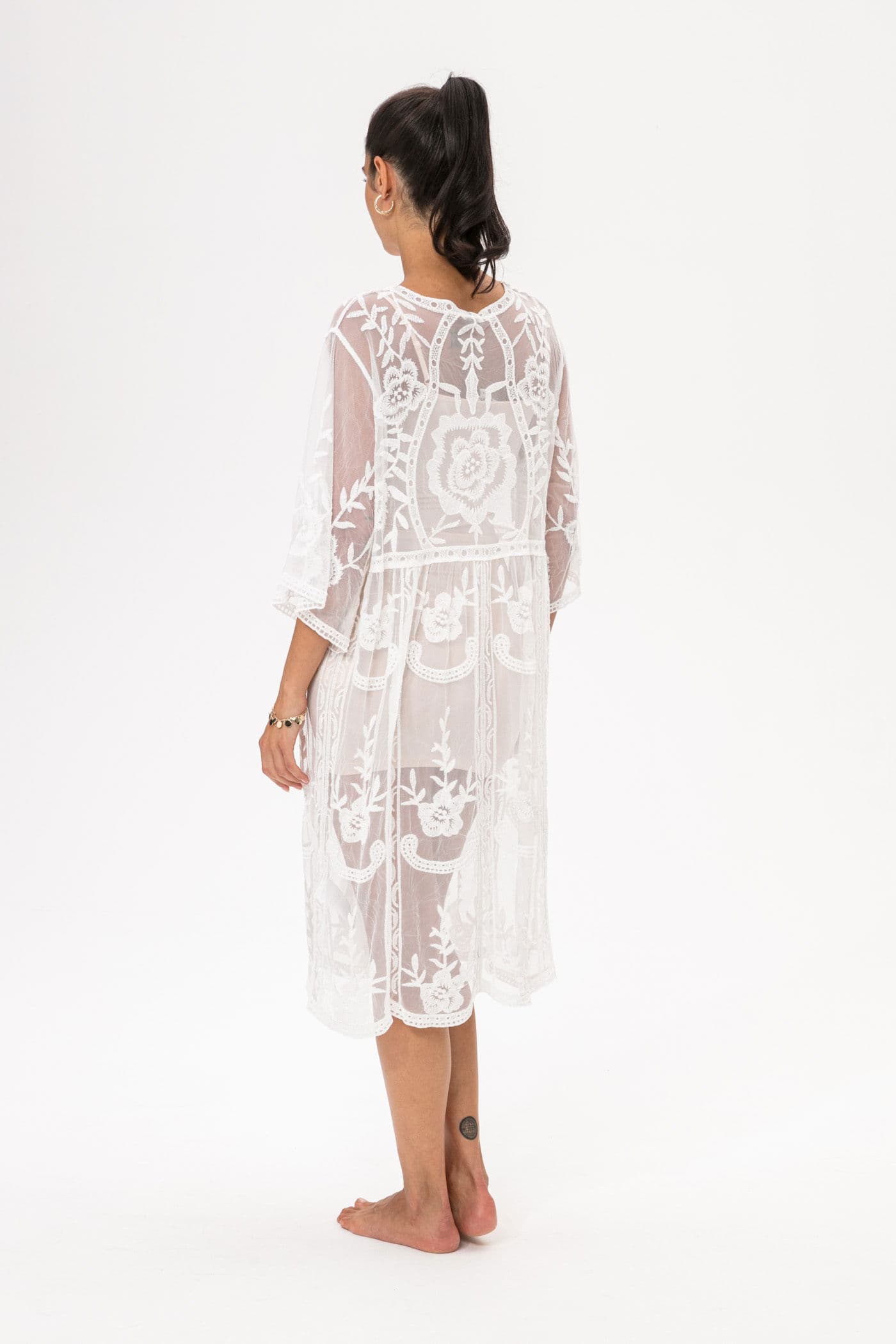 SARAH Vit broderad strandkimono - Vit 1 - Indiska