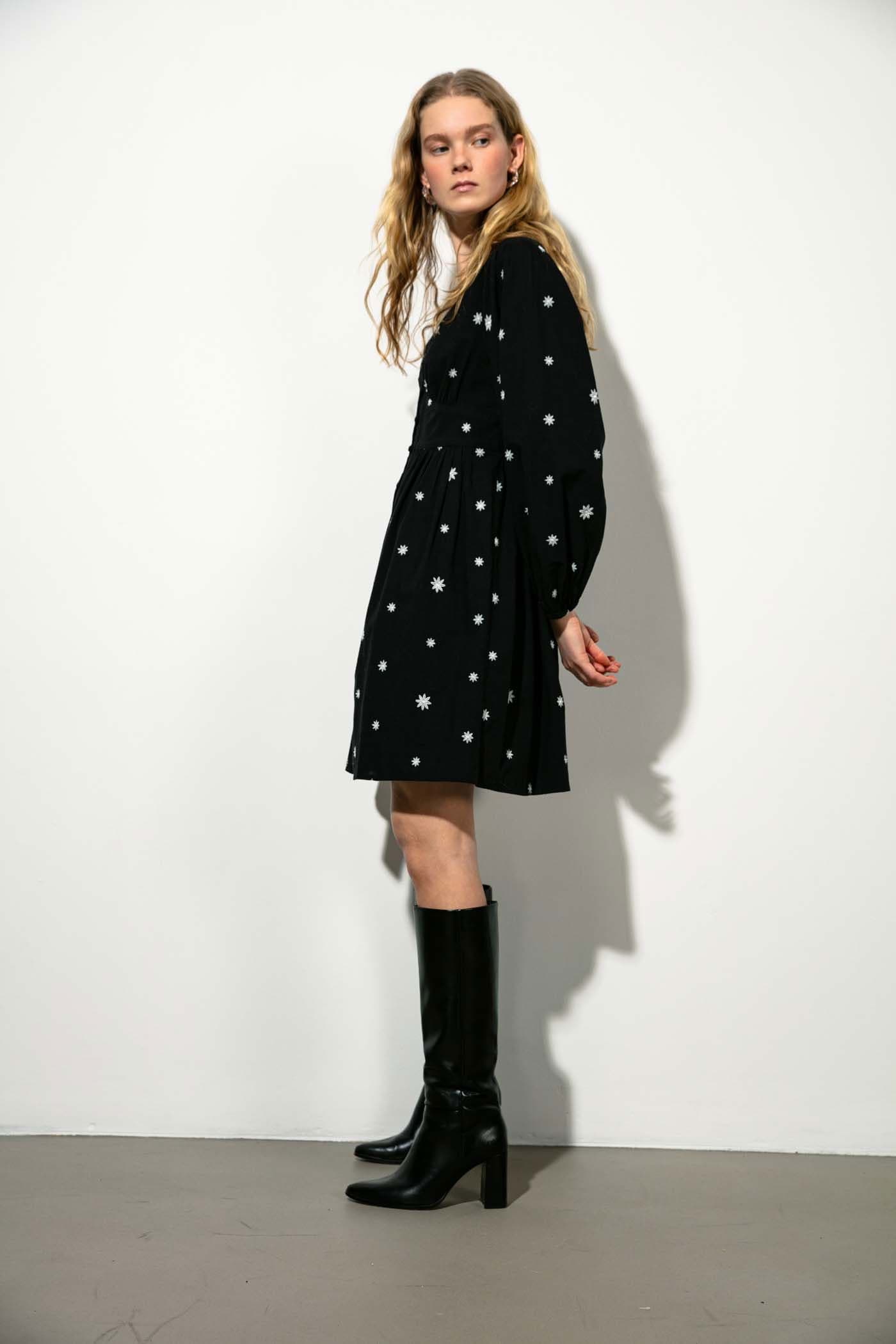 Rianna ls emb dress - Black