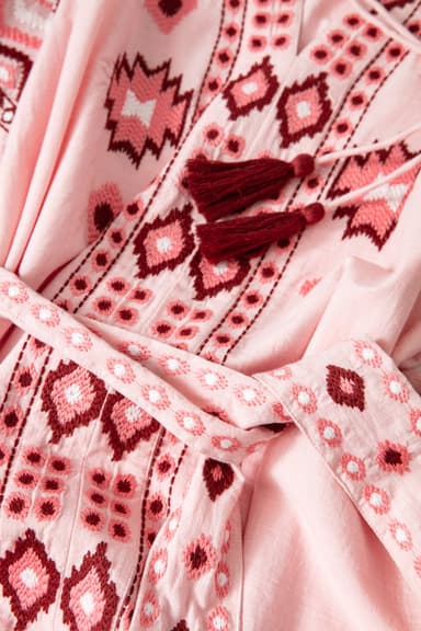 Asta Broderad lång klänning - Rosa 2 - Indiska